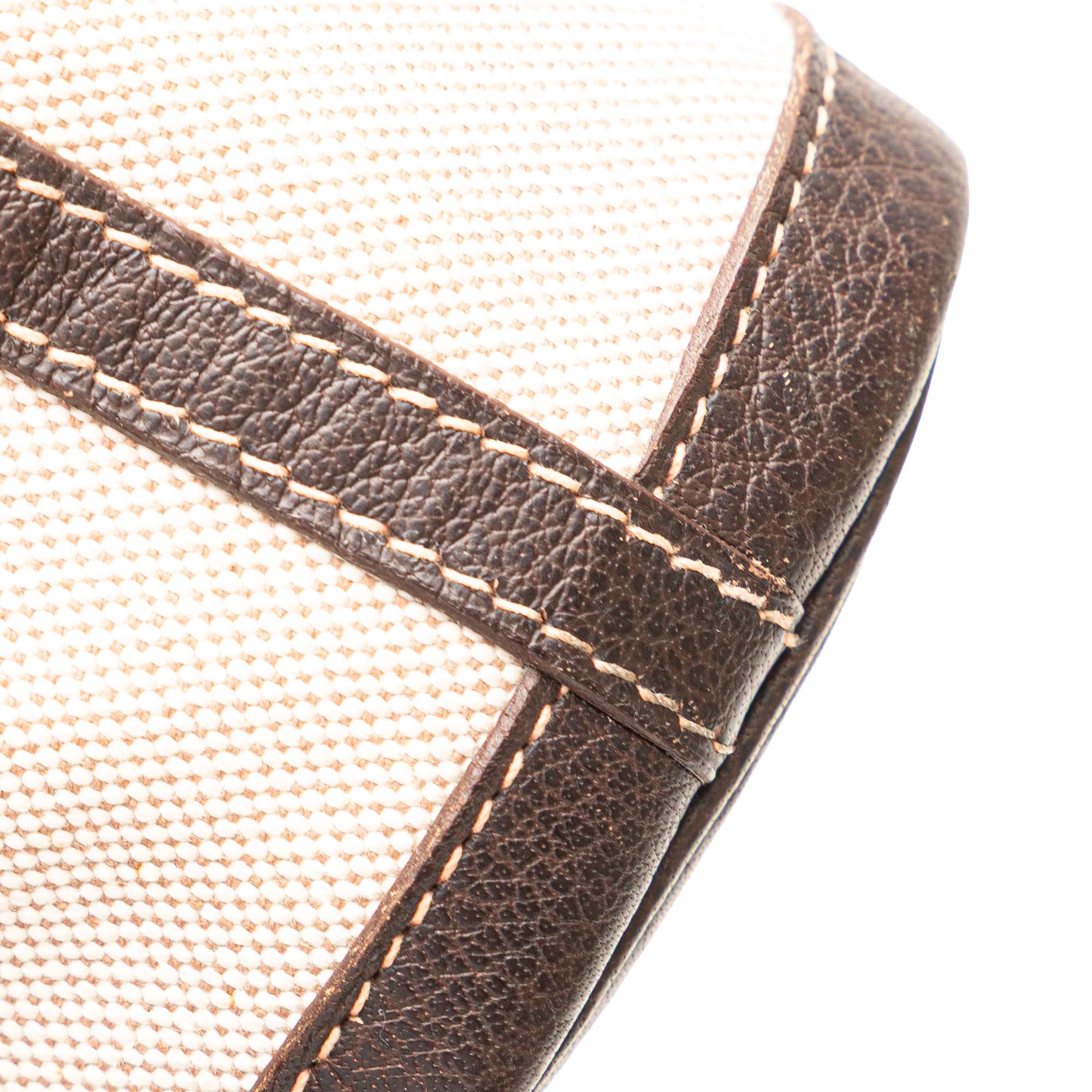 Toile and Buffalo Leather Garden File 37