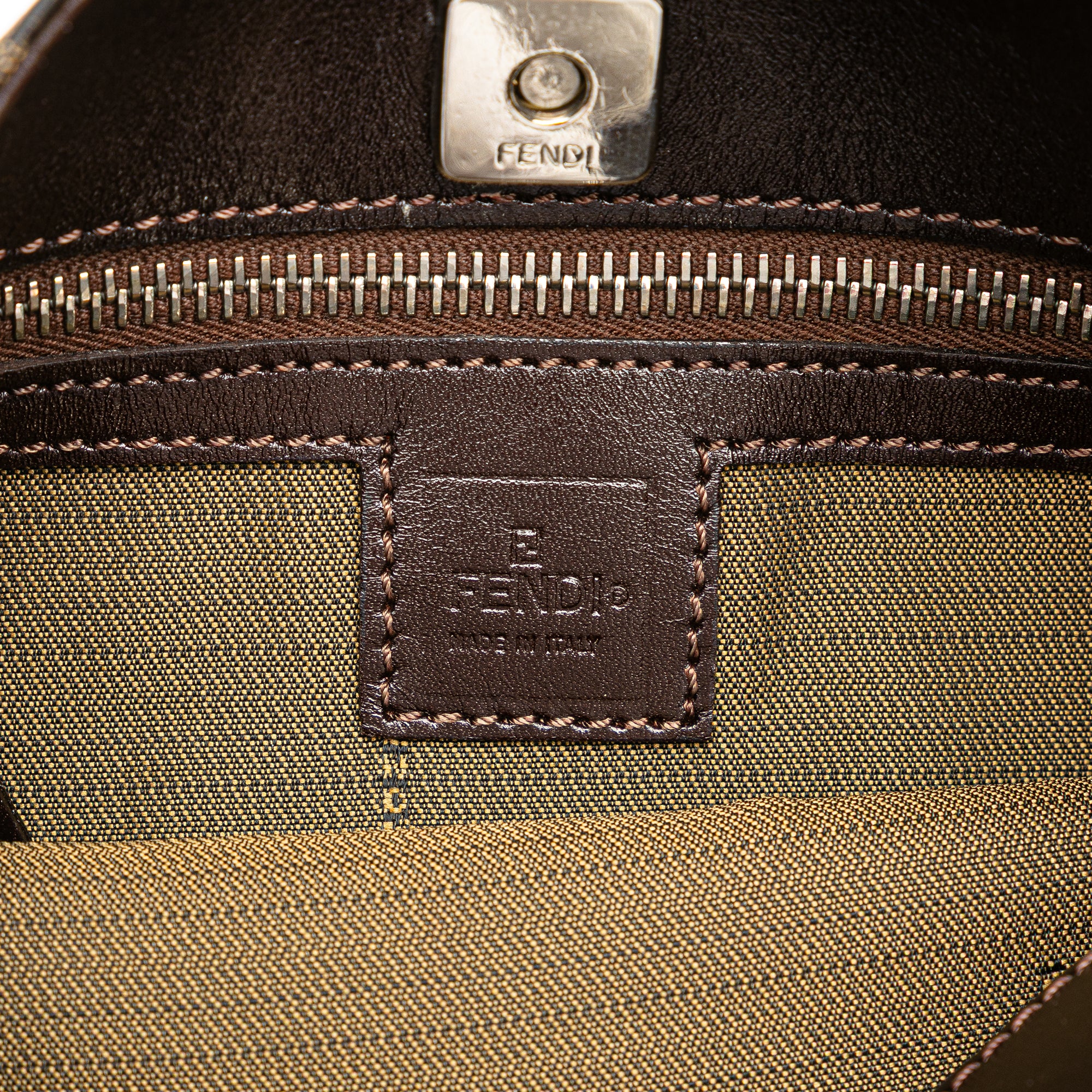 Zucca Canvas Shoulder Bag