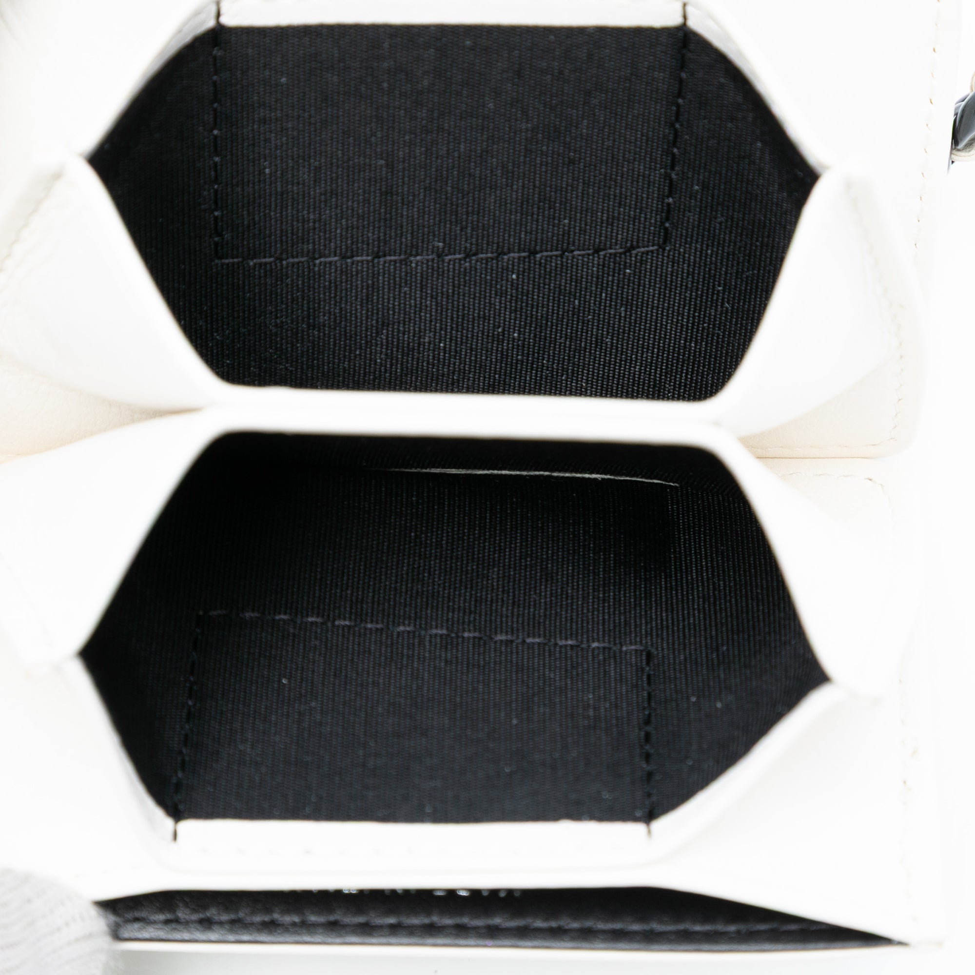 Lambskin 19 Flap Coin Purse With Chain