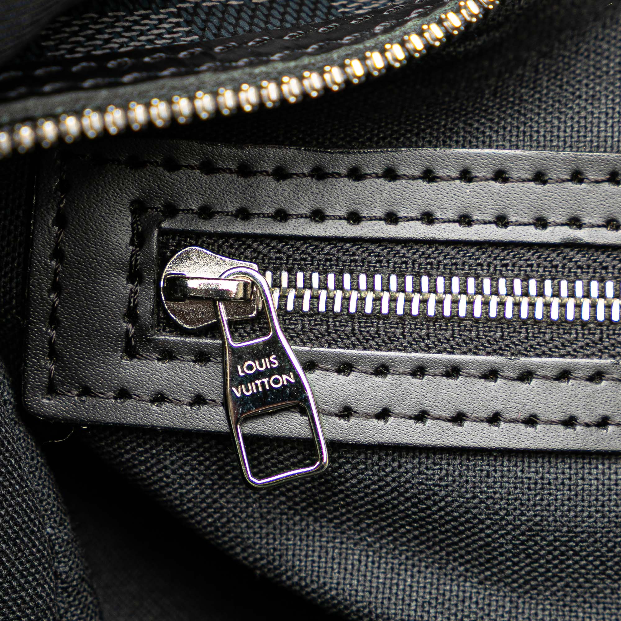 Damier Graphite Sac Leoh
