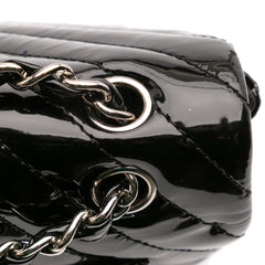 Maxi Classic Chevron Patent Single Flap