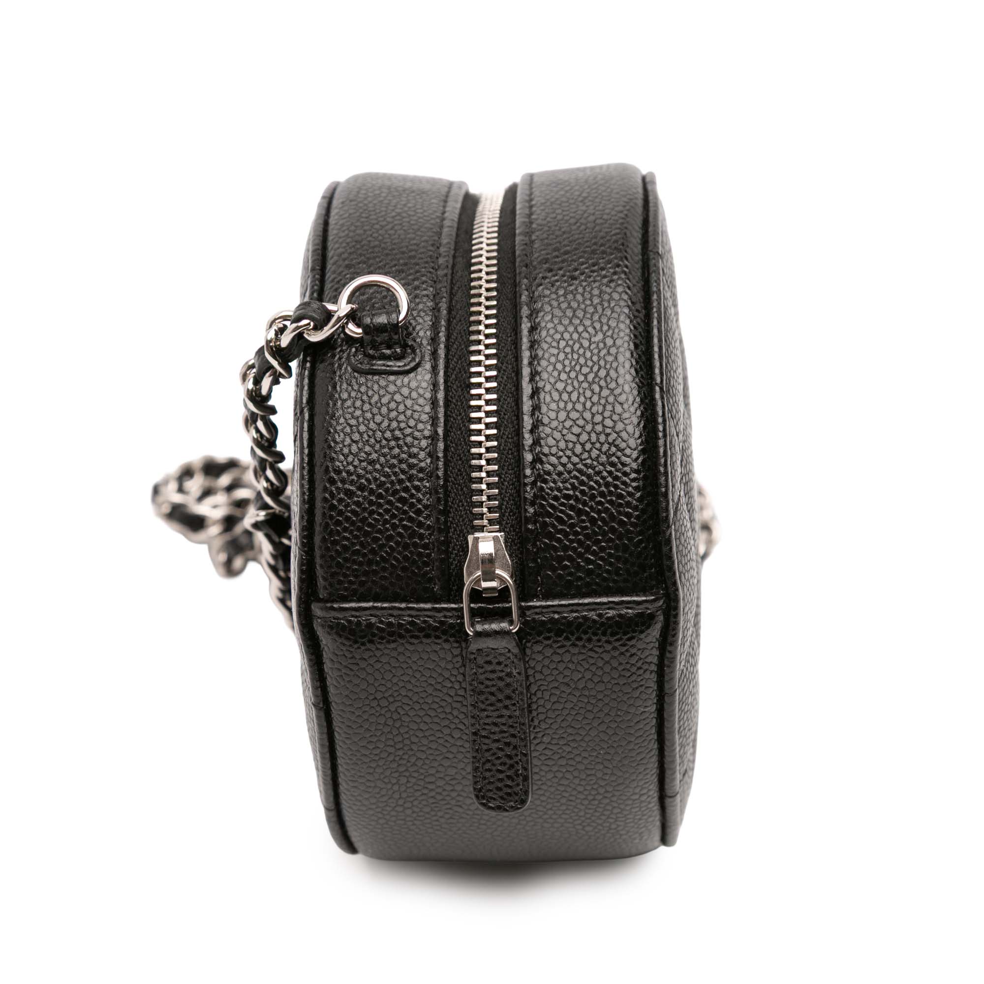 CC Quilted Caviar Round Clutch With Chain