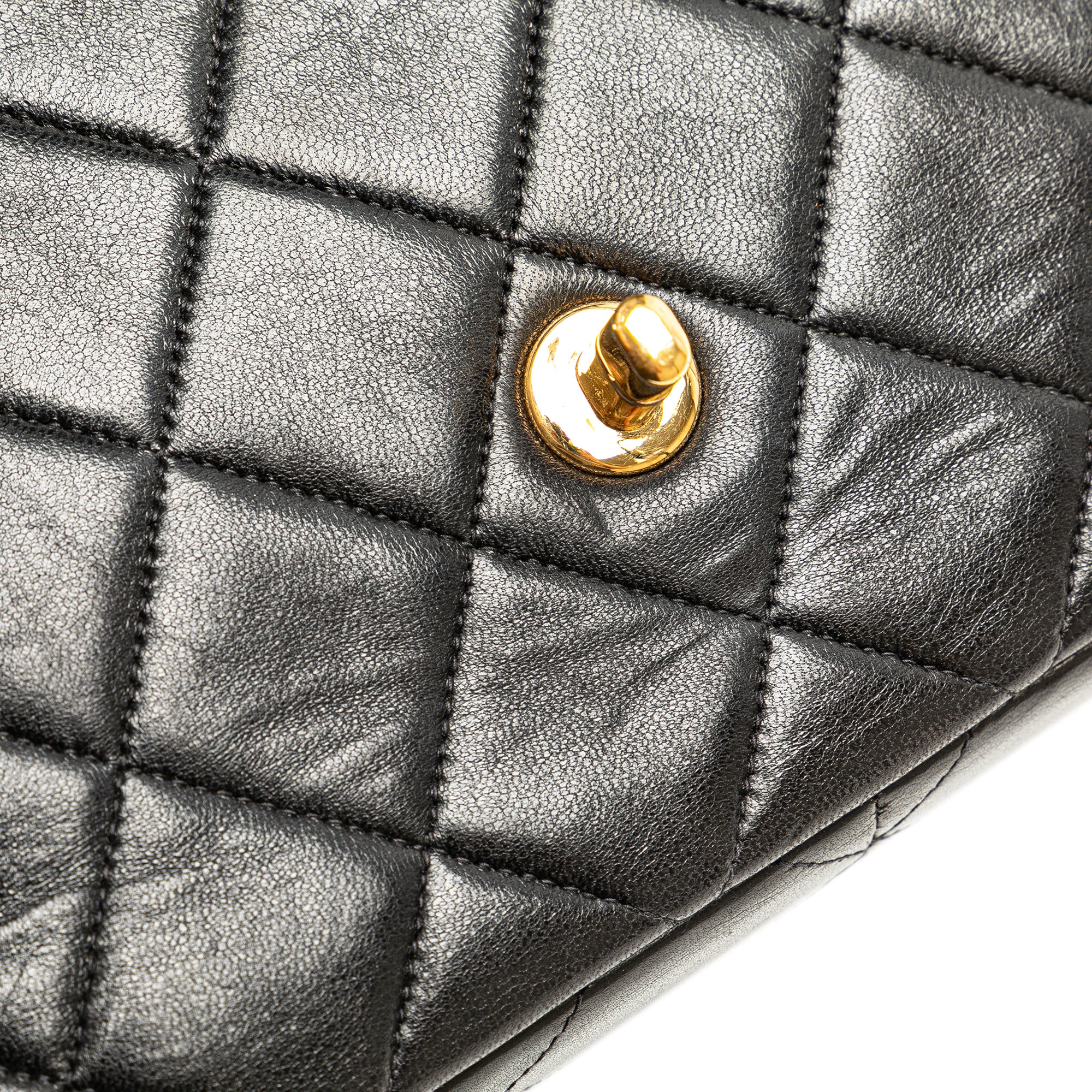 Medium Quilted Lambskin Border Single Flap