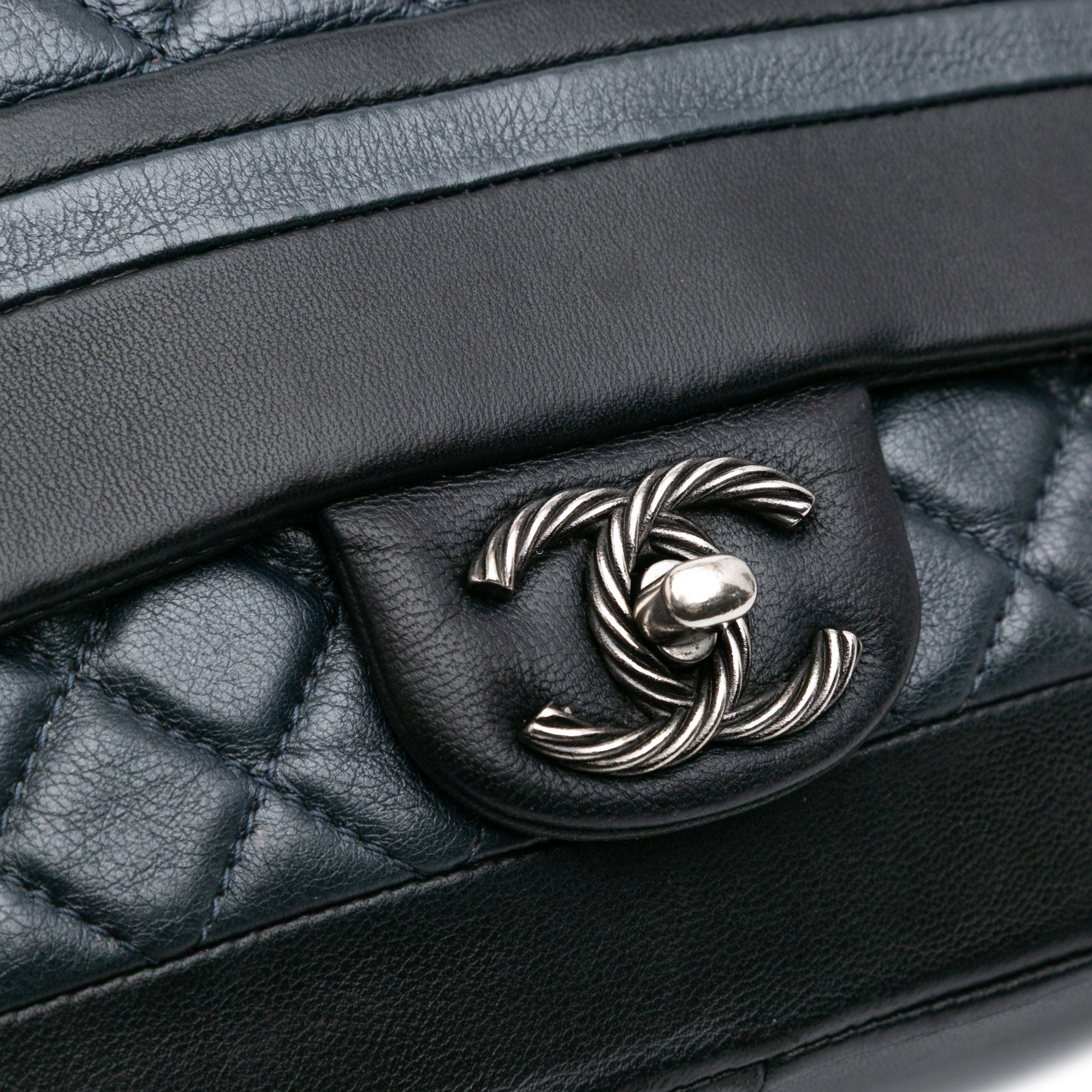 Medium Bicolor Quilted Calfskin Flap