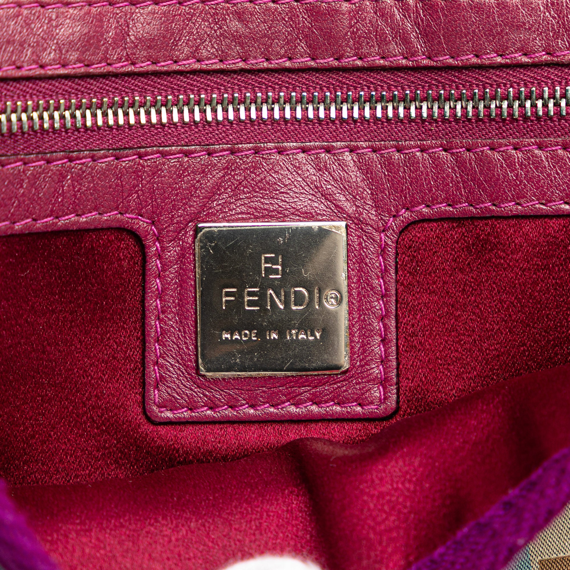 Zucca Nylon Crossbody