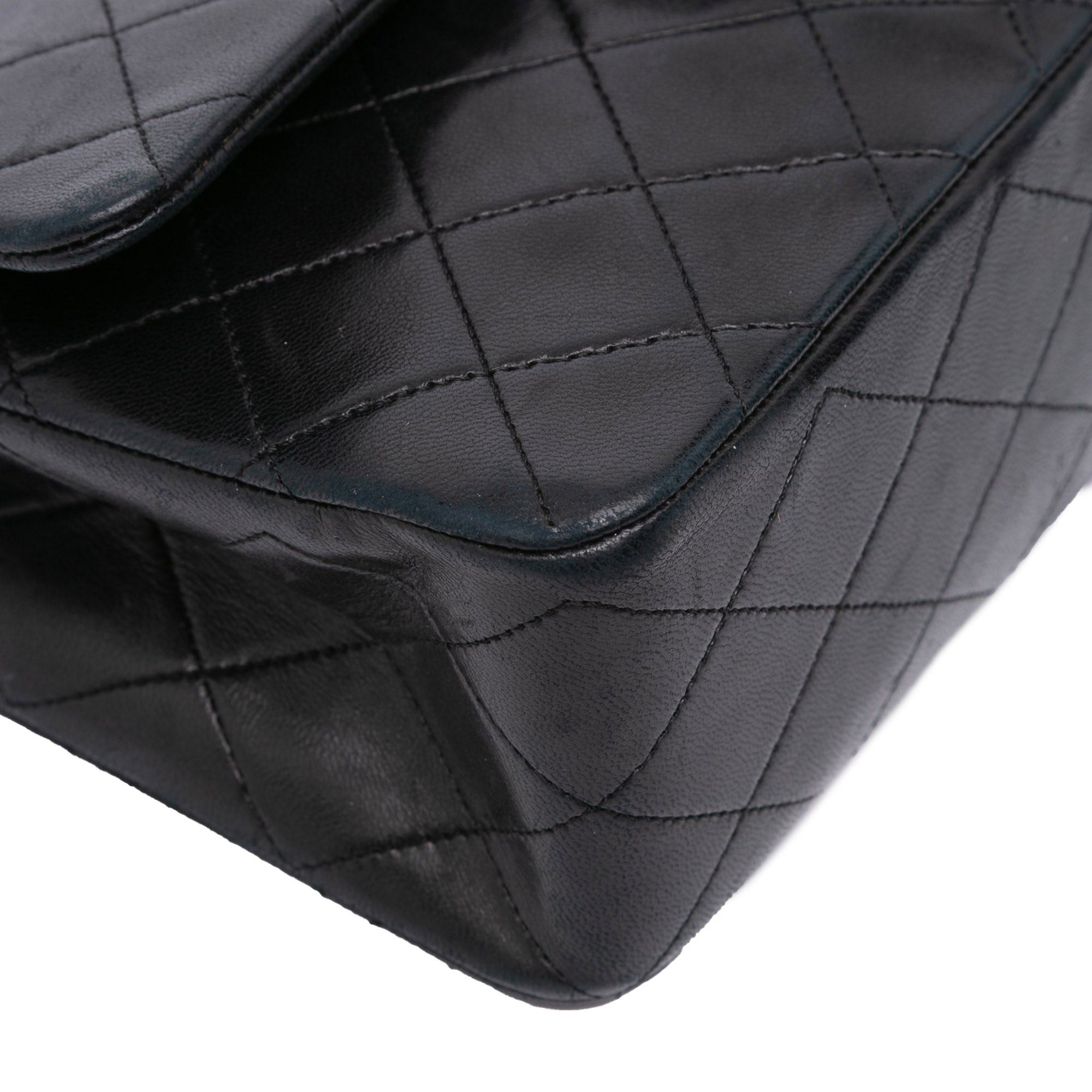 Medium Classic Lambskin Double Flap