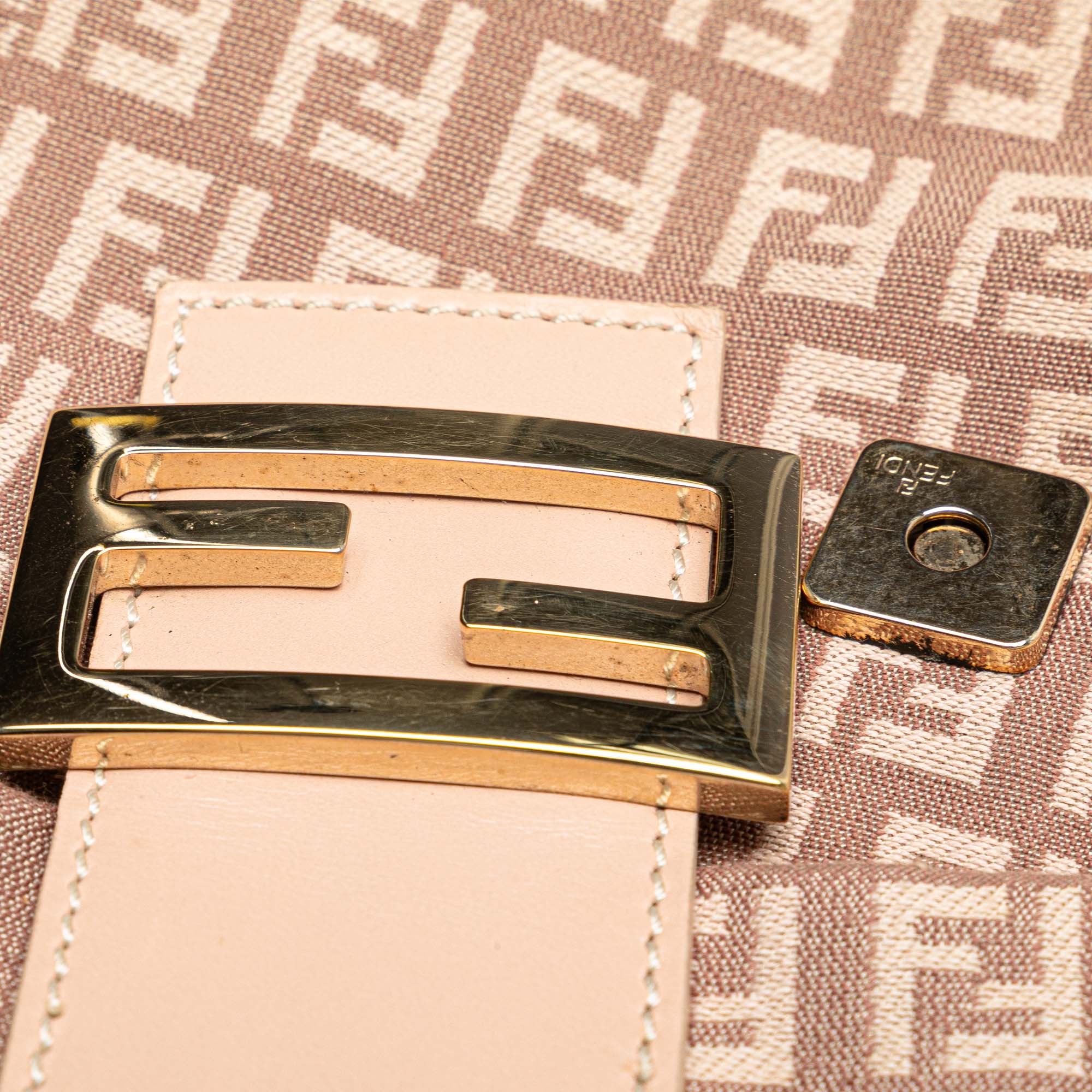 Zucchino Canvas Crossbody