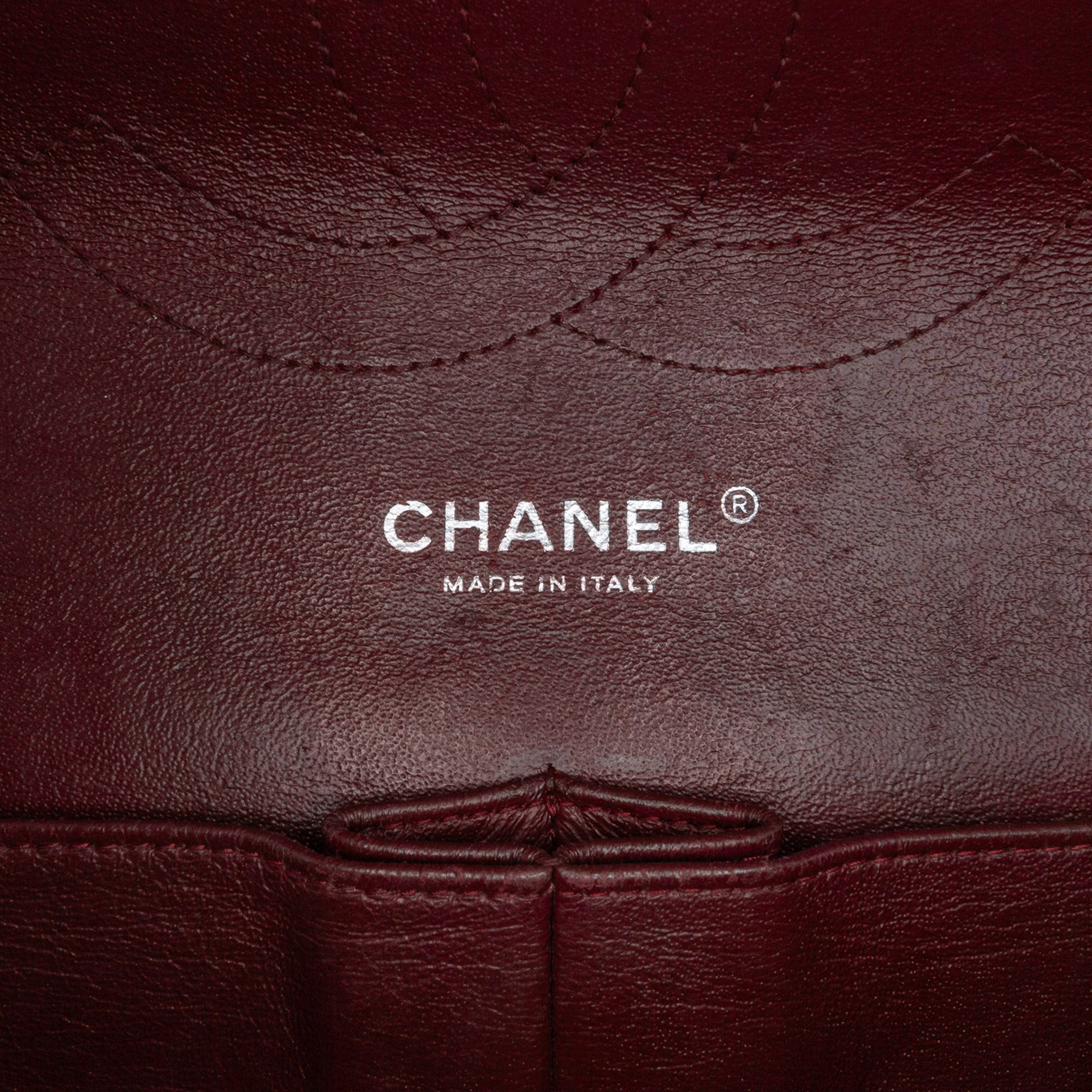Jumbo Classic Caviar Double Flap