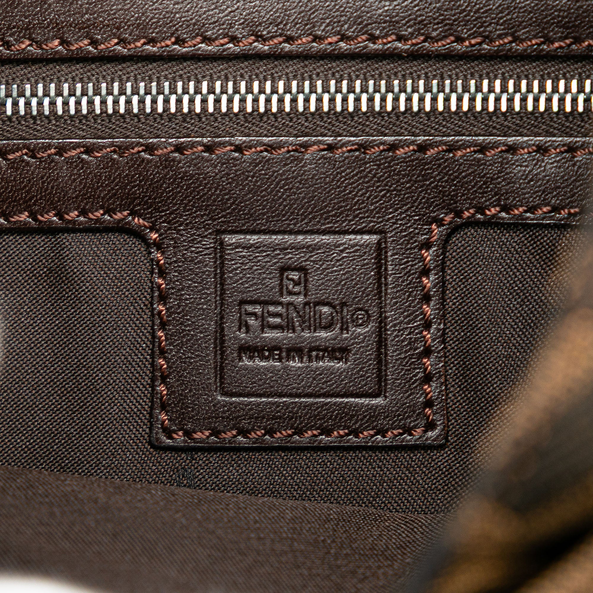 Zucca Canvas Shoulder Bag
