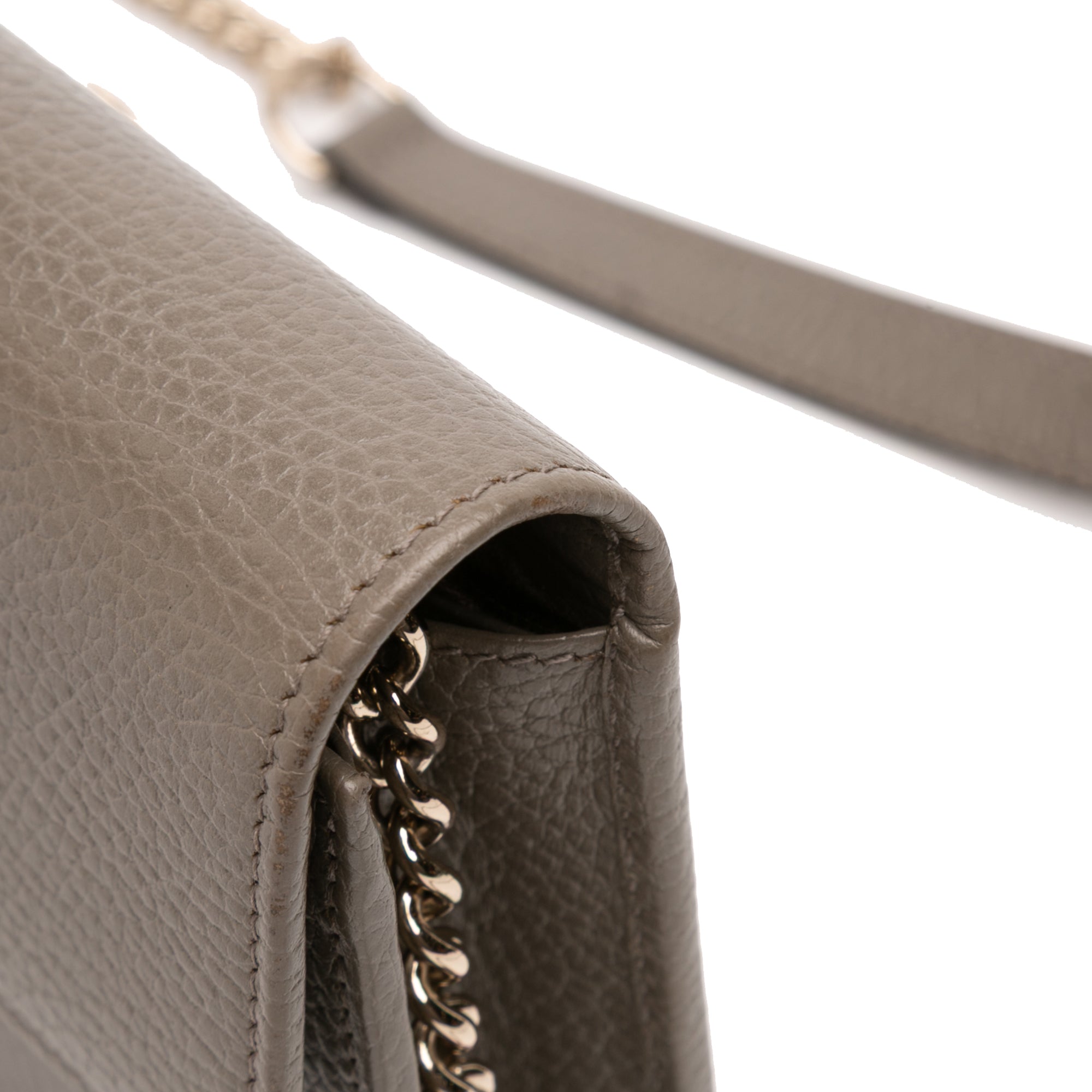 Interlocking G Dollar Calfskin Wallet on Chain