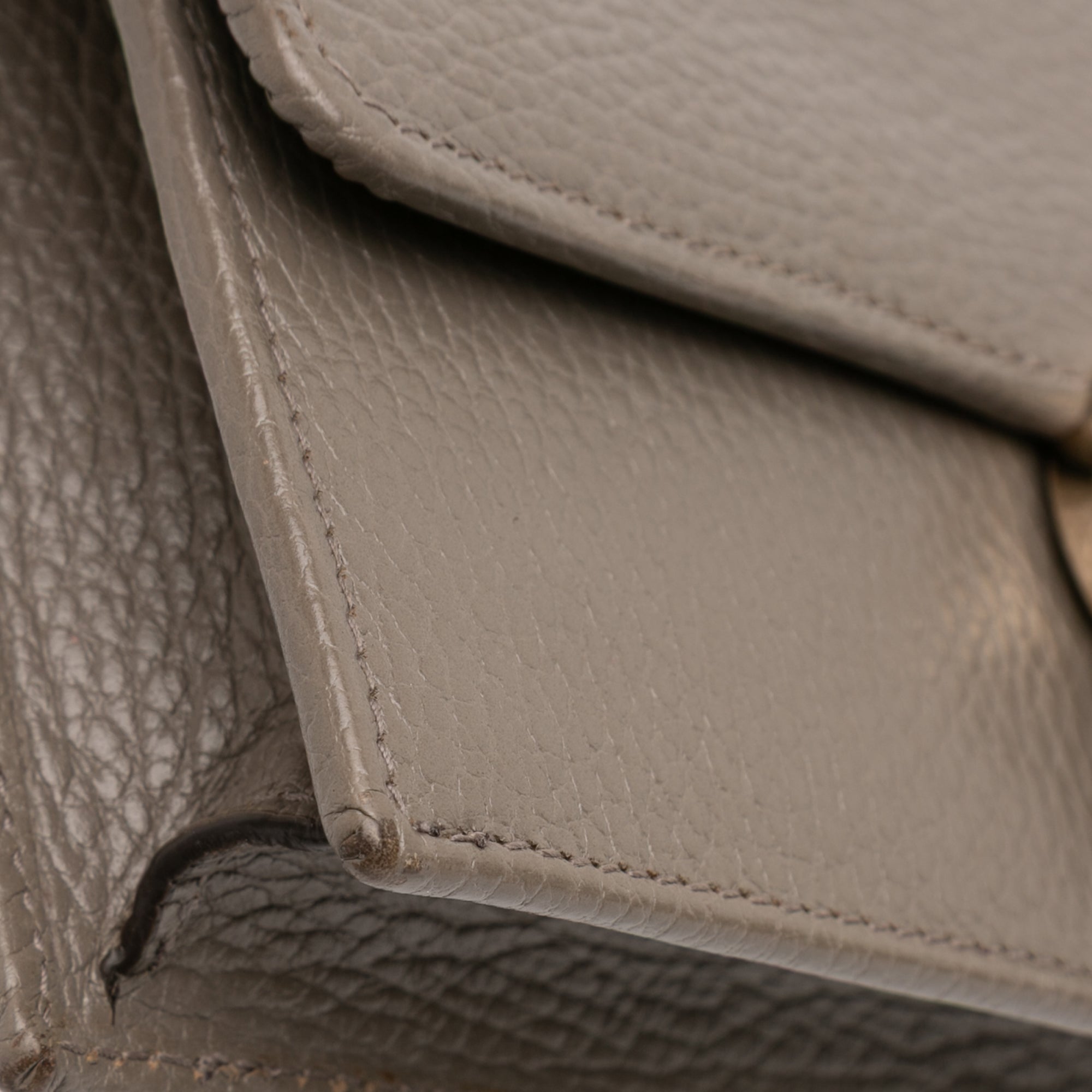 Interlocking G Dollar Calfskin Wallet on Chain