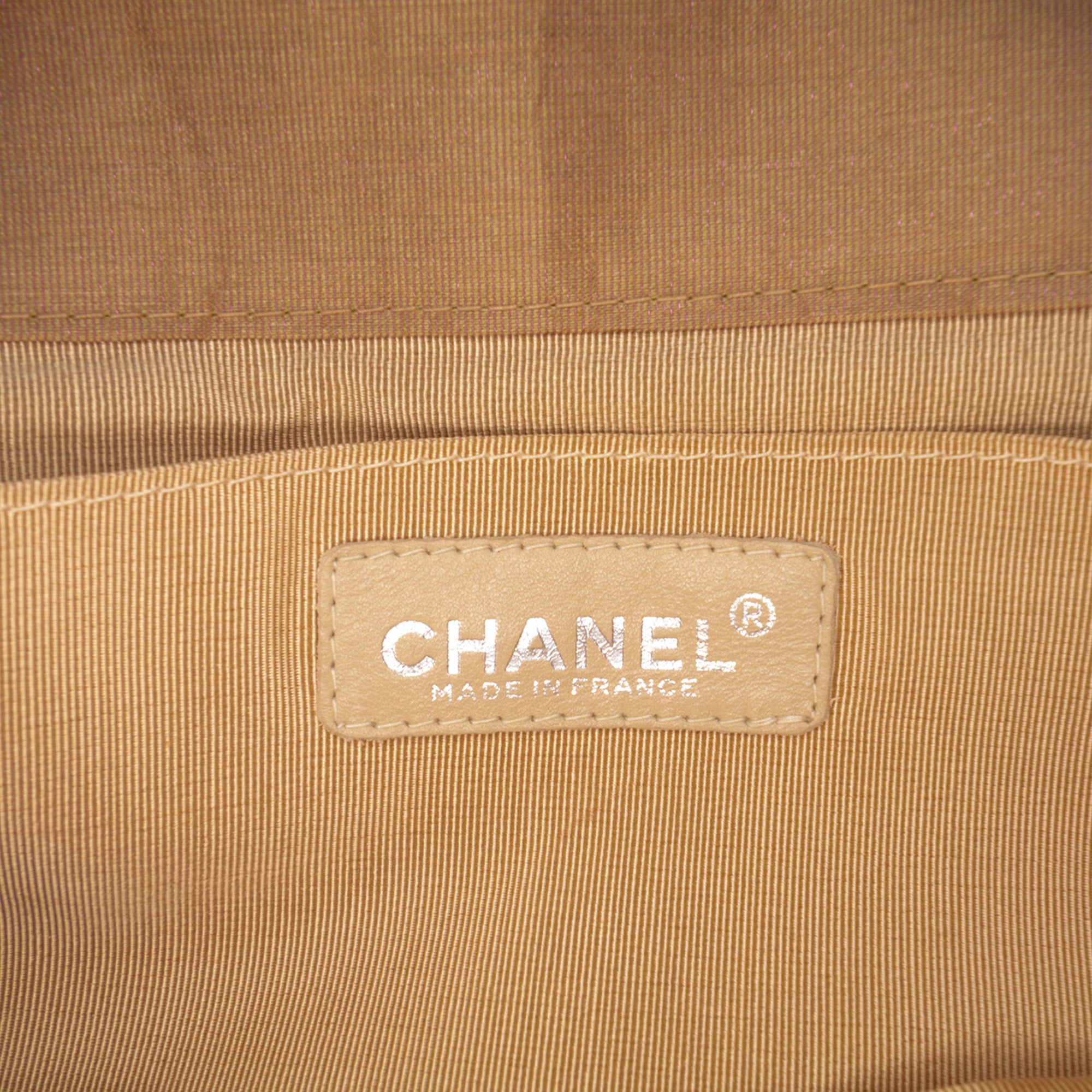Quilted Iridescent Nylon Mademoiselle Flap