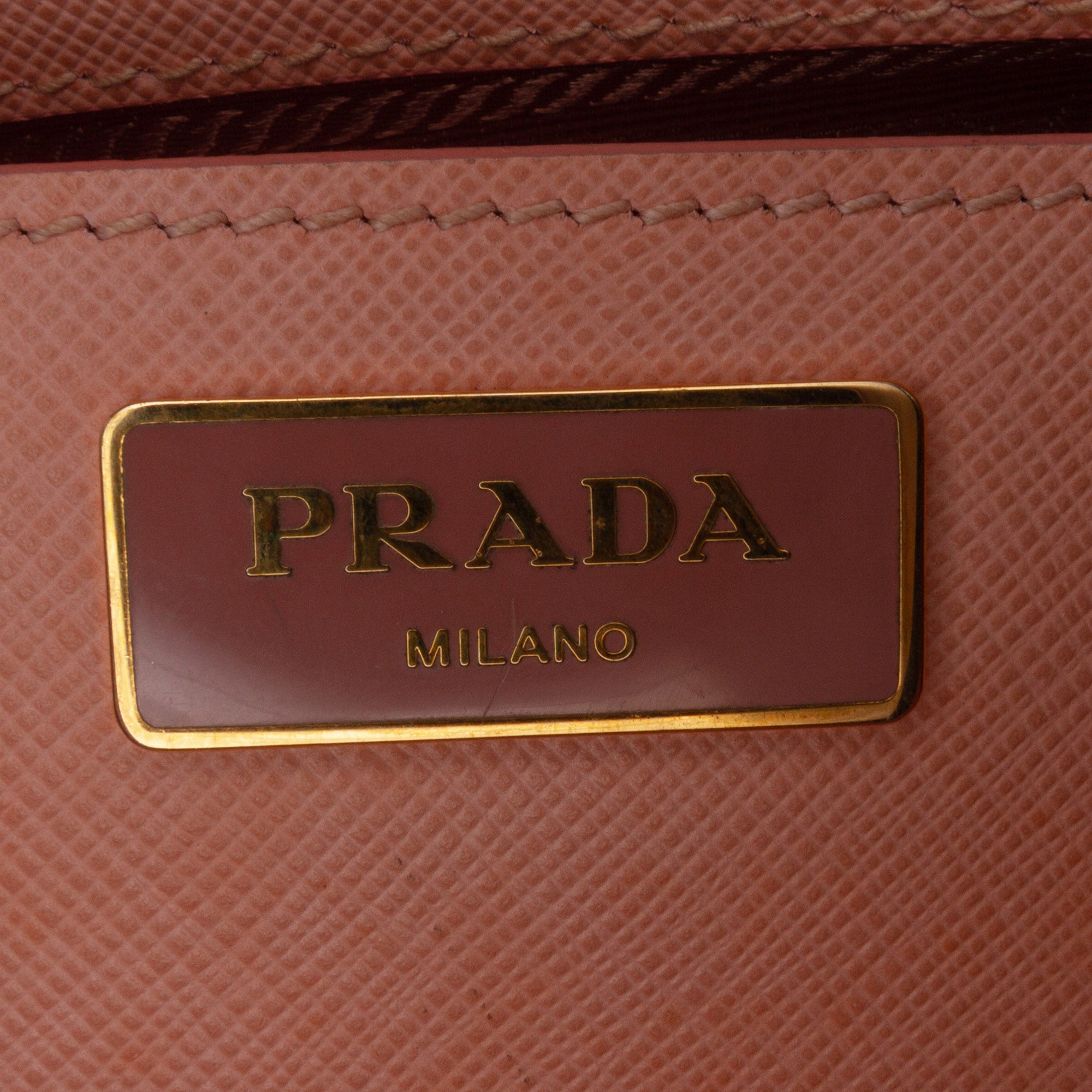 Medium Saffiano Lux Galleria Double Zip Tote