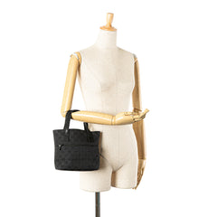 GG Canvas Handbag