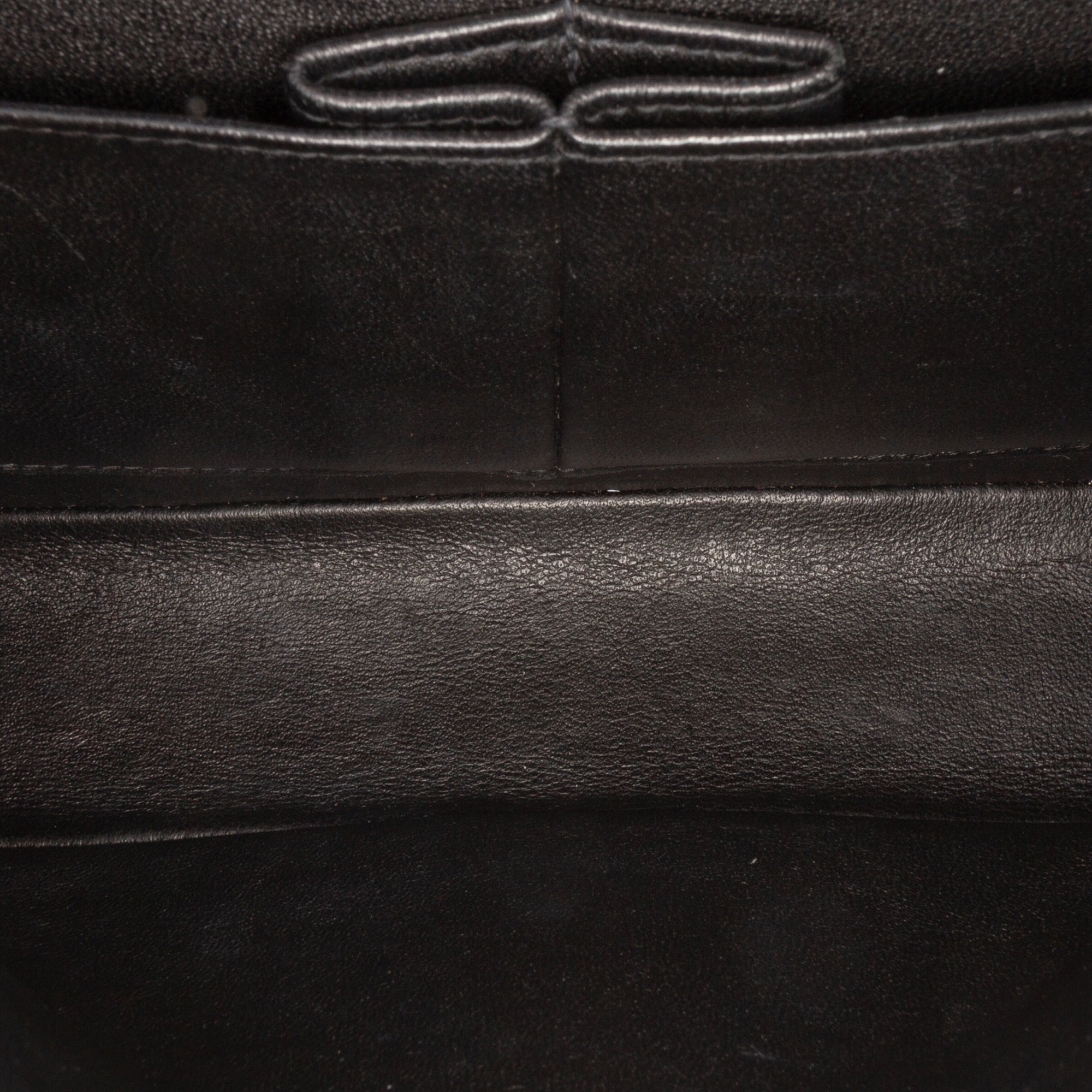 Medium Classic Tweed Double Flap