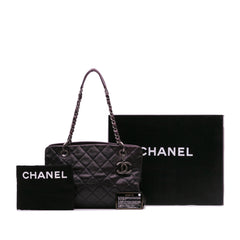 Small Quilted Iridescent Caviar Chic Shopping Tote