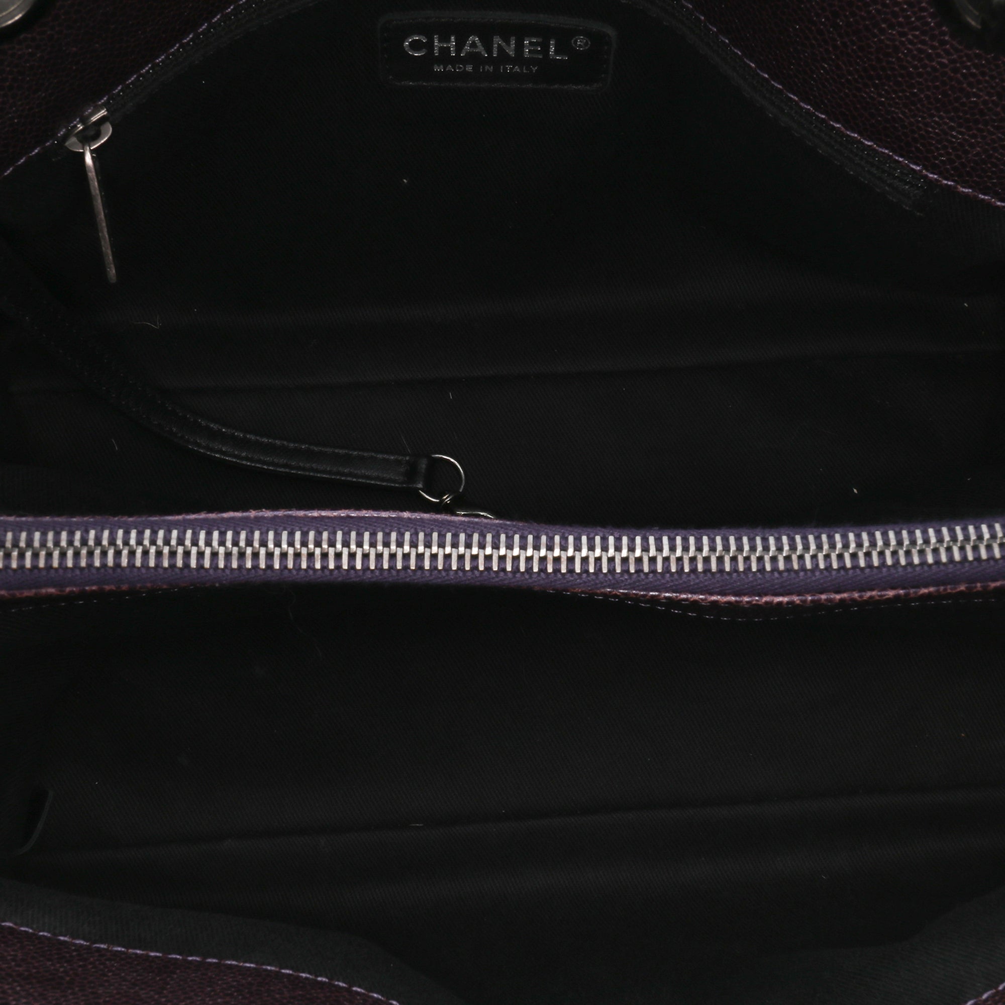 Small Quilted Iridescent Caviar Chic Shopping Tote