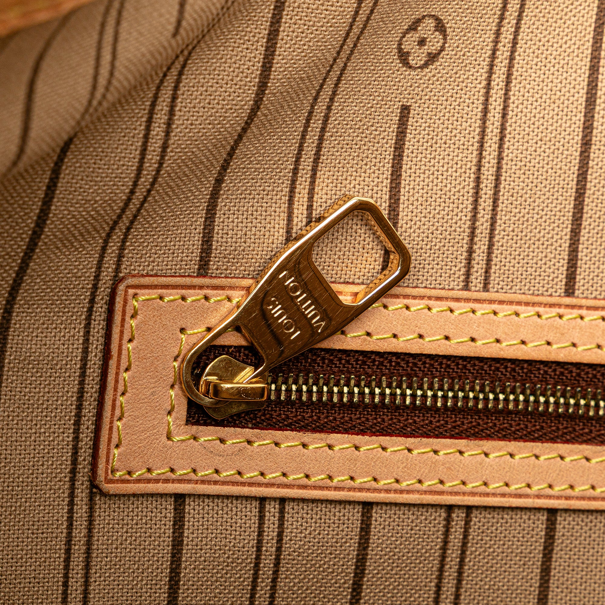 Monogram Delightful MM