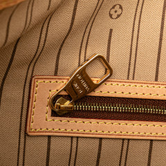 Monogram Delightful MM
