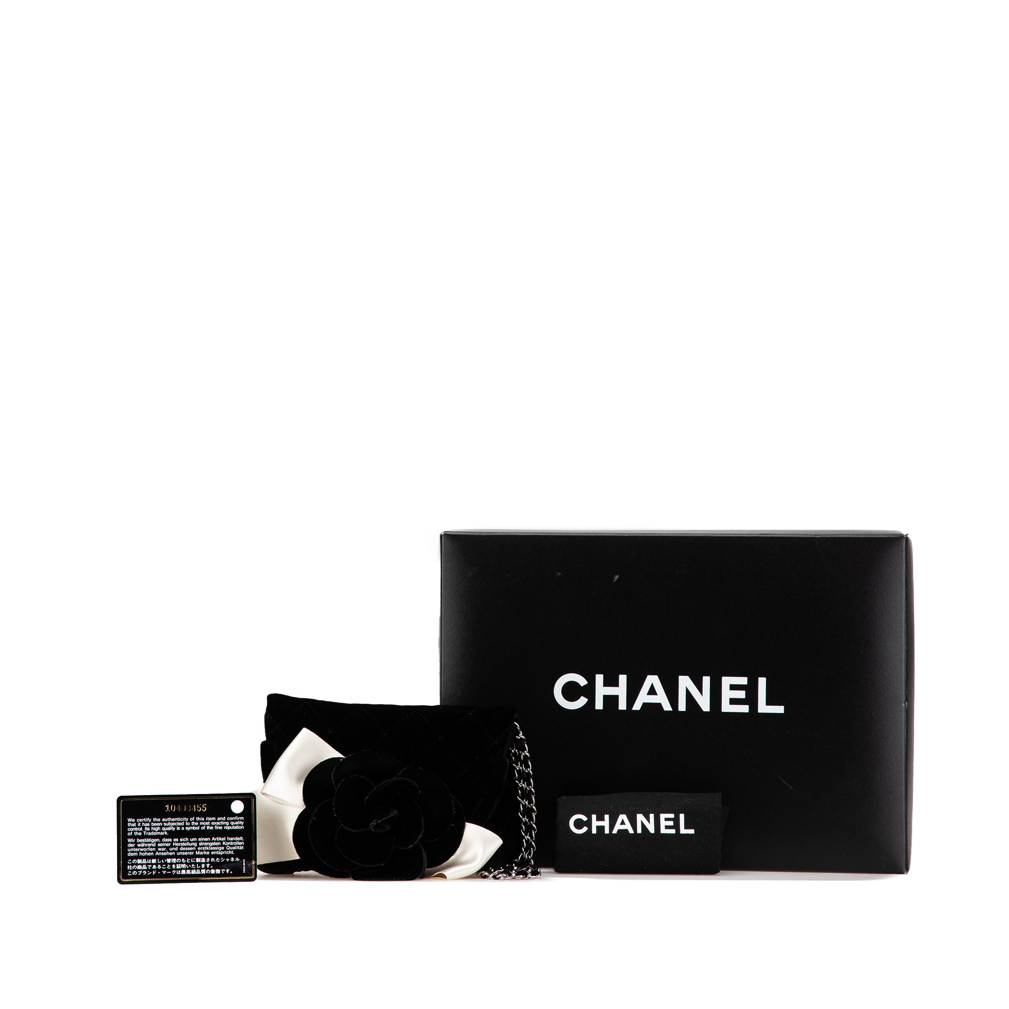 Quilted Velvet Camellia Wristlet Clutch