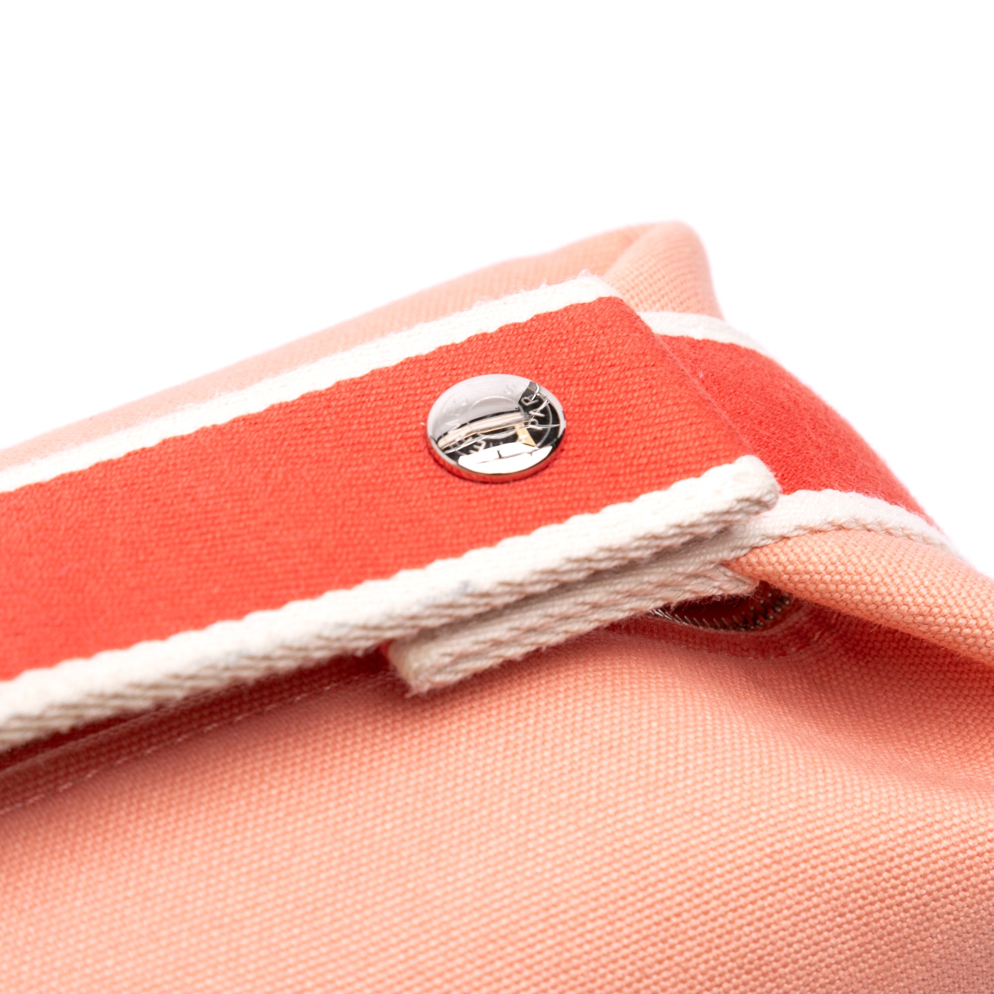 Small Canvas Bride A Brac Case