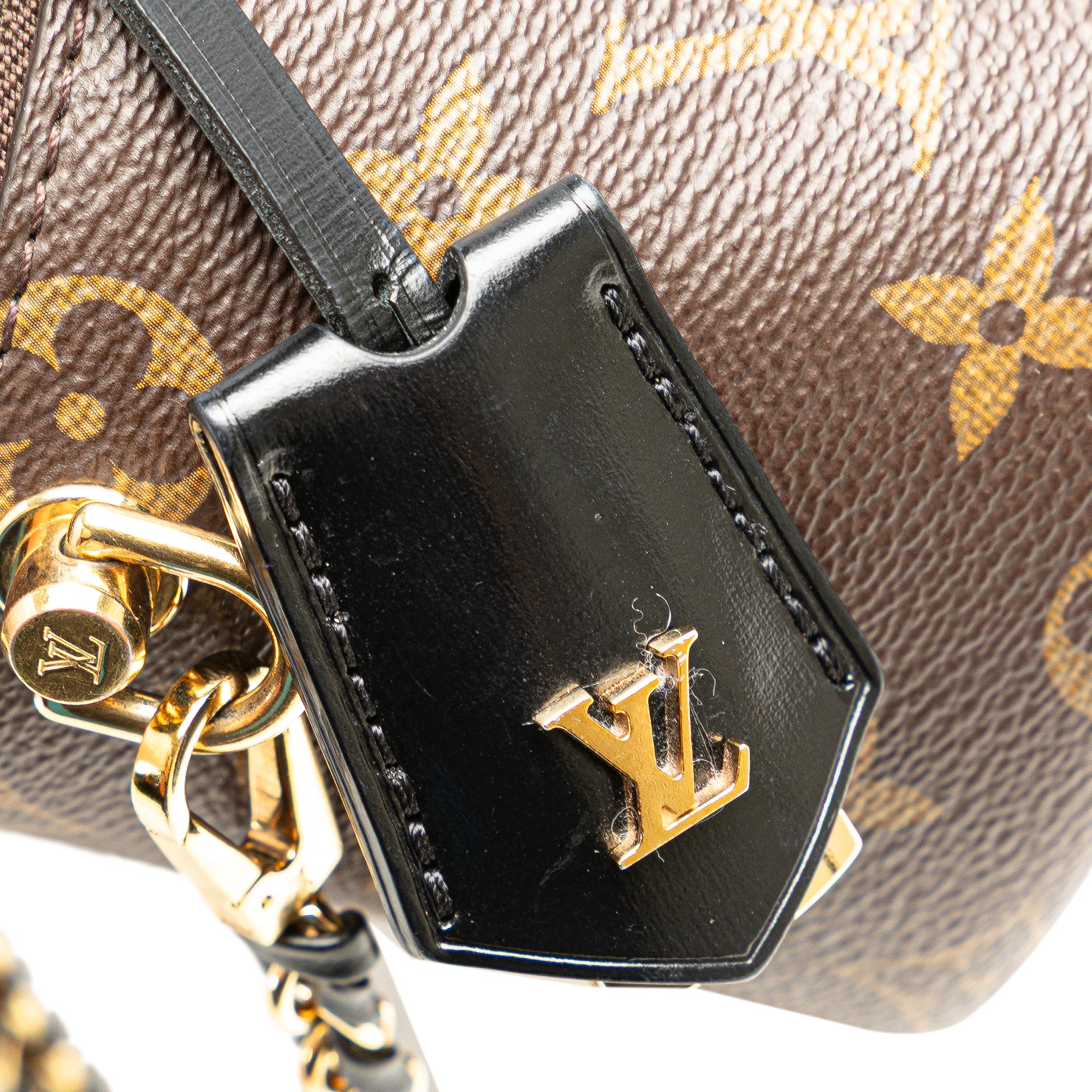 Monogram Reverse Vanity PM