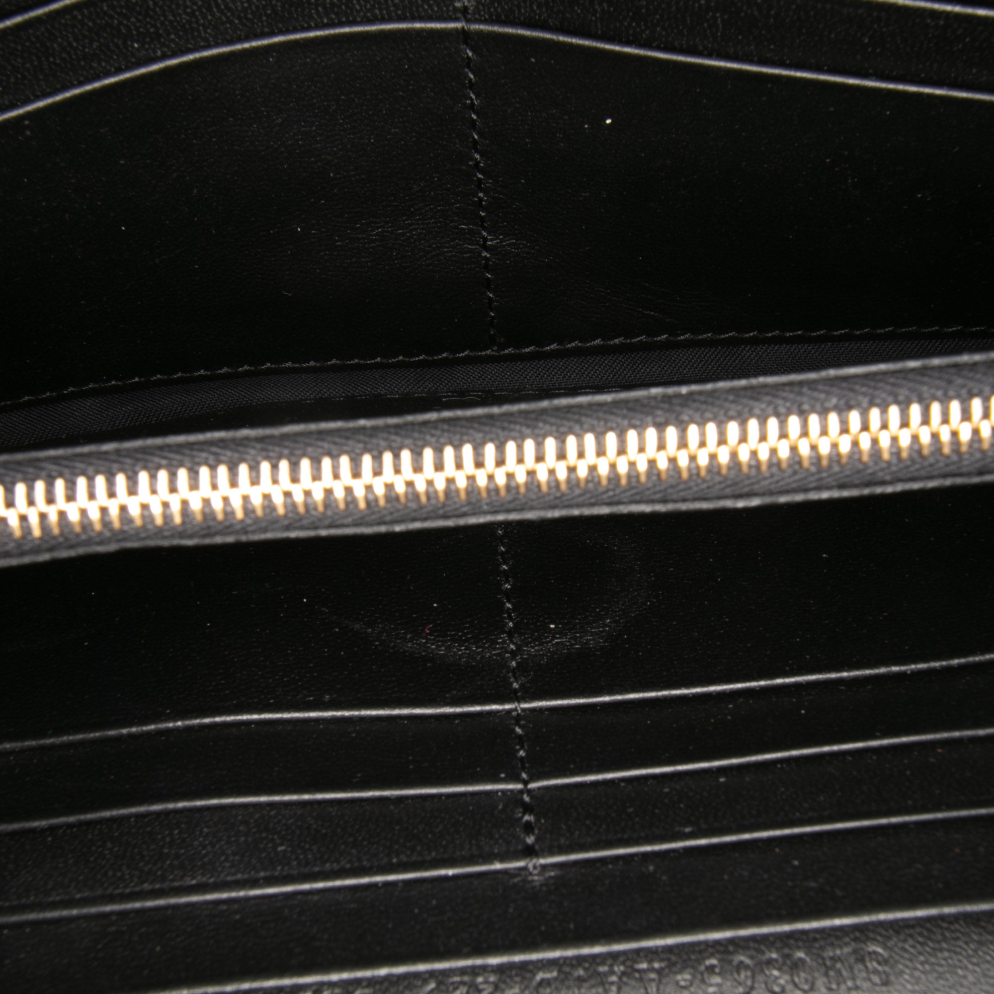 Zucca Embossed Leather Wallet On Chain