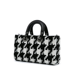 Medium Canvas Macro Houndstooth Lady D Joy