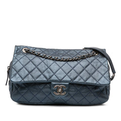 Jumbo Quilted Iridescent Caviar Easy Flap