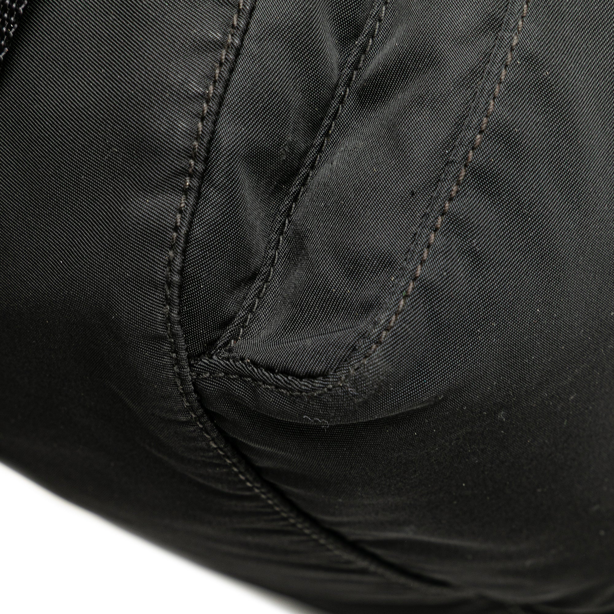 Tessuto Zip Top Crossbody