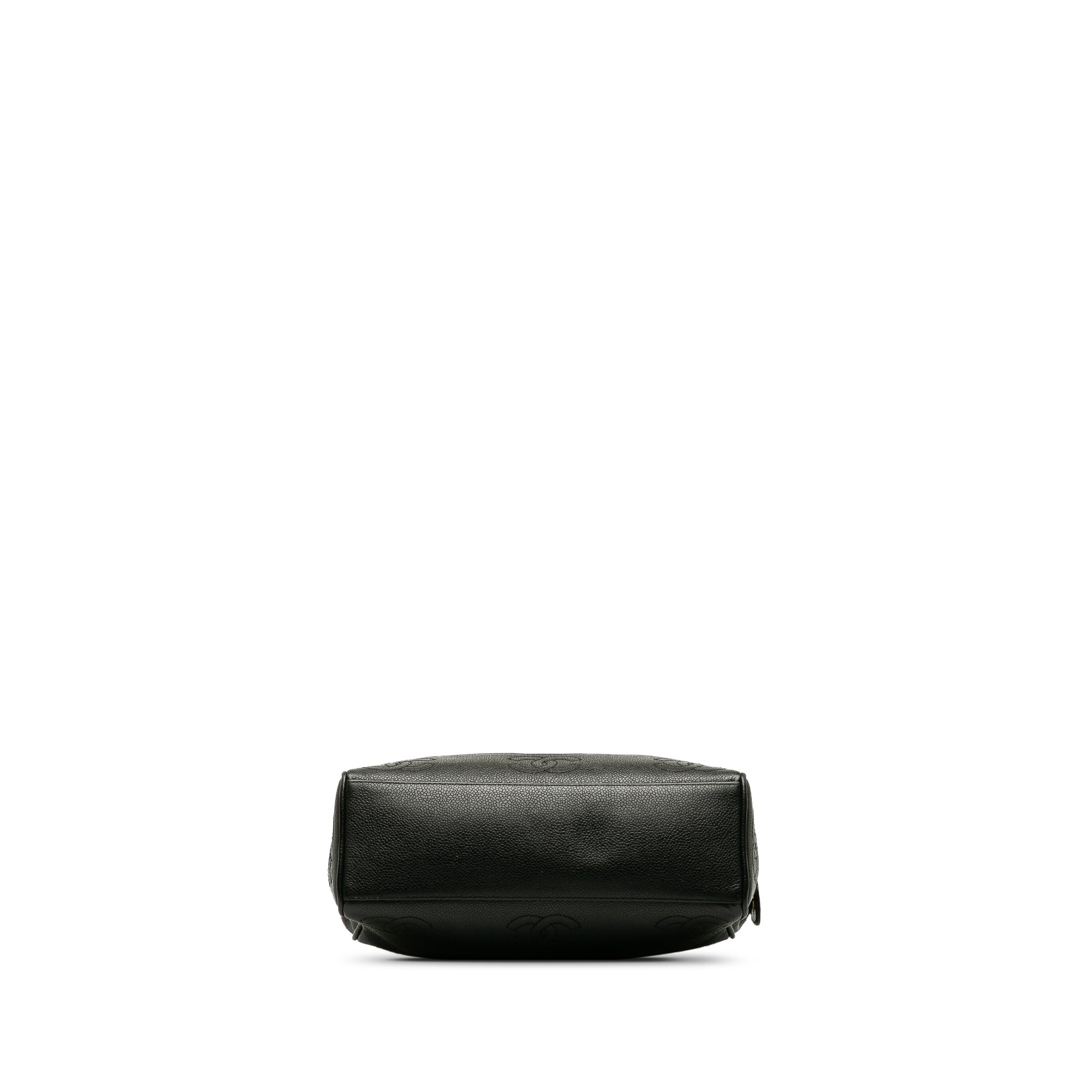 Triple CC Caviar Shoulder Bag_3