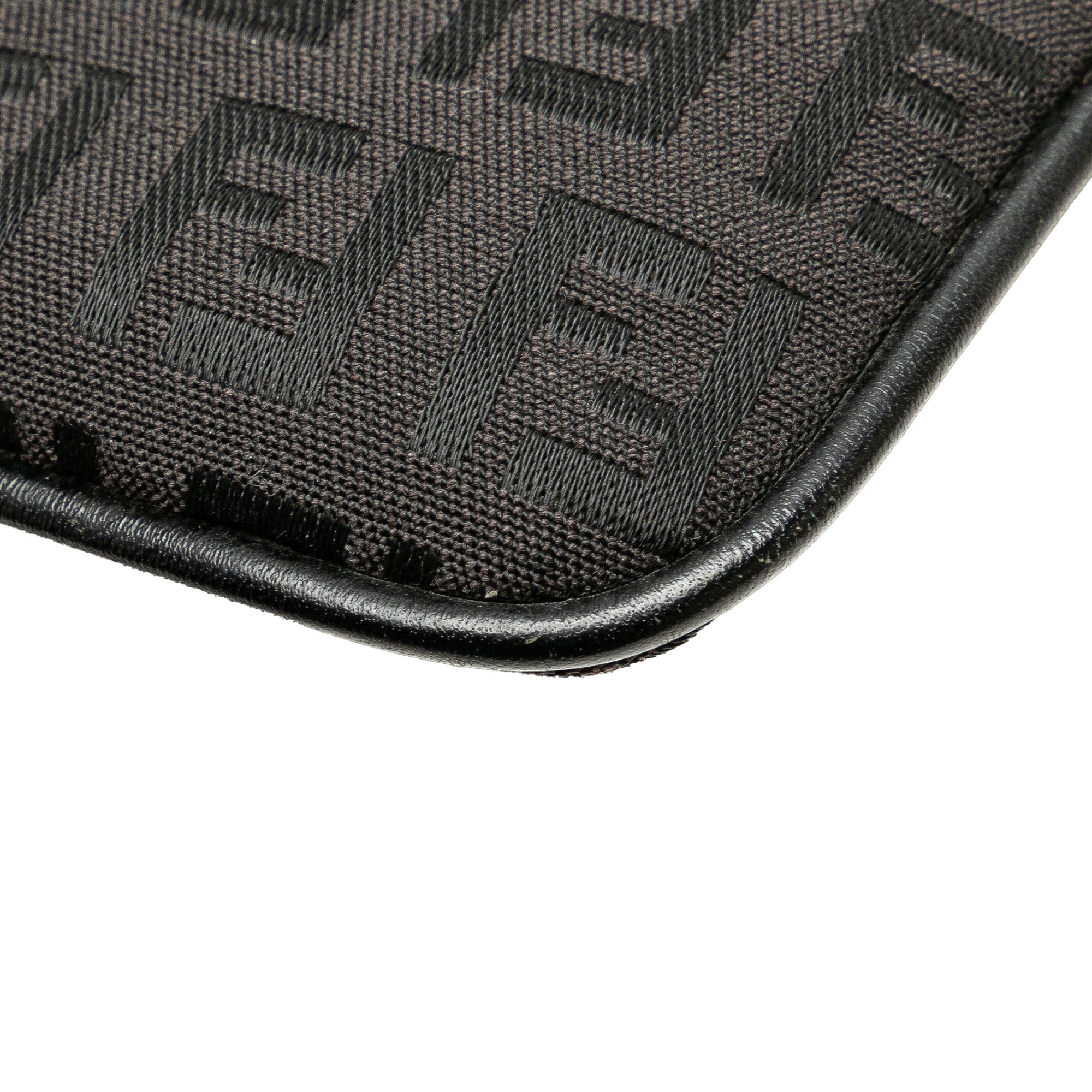 Zucchino Canvas Crossbody