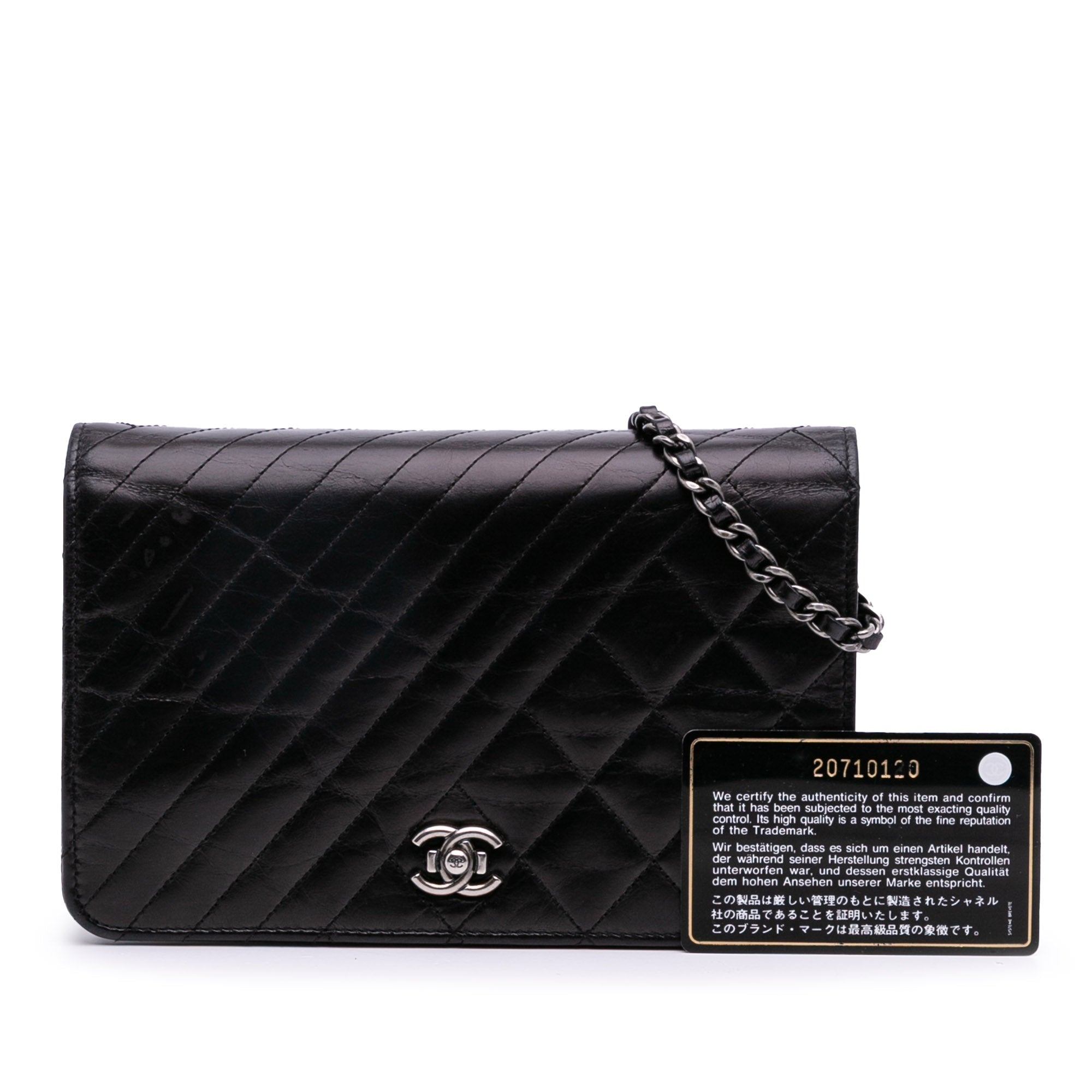 Lambskin Coco Boy Wallet On Chain