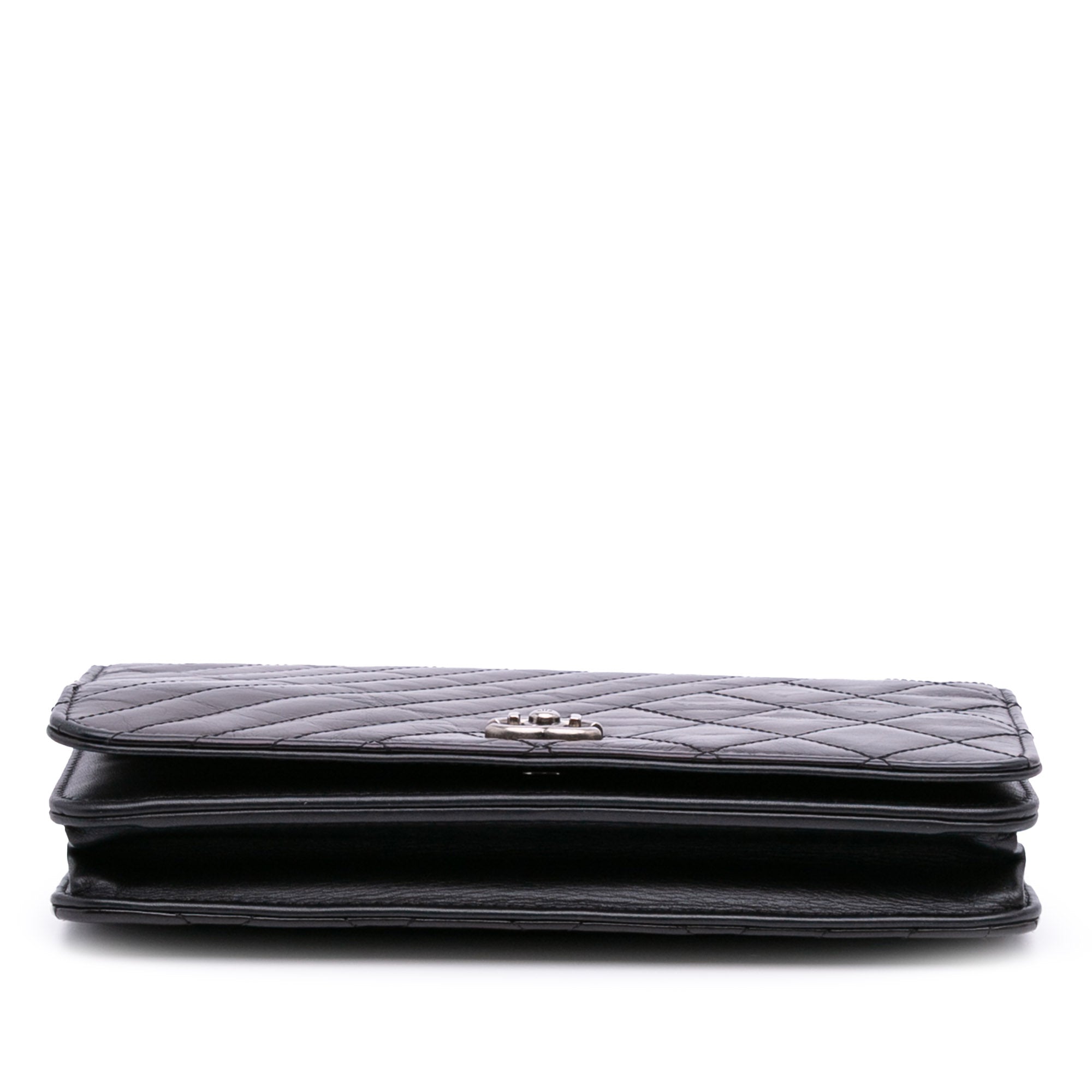 Lambskin Coco Boy Wallet On Chain