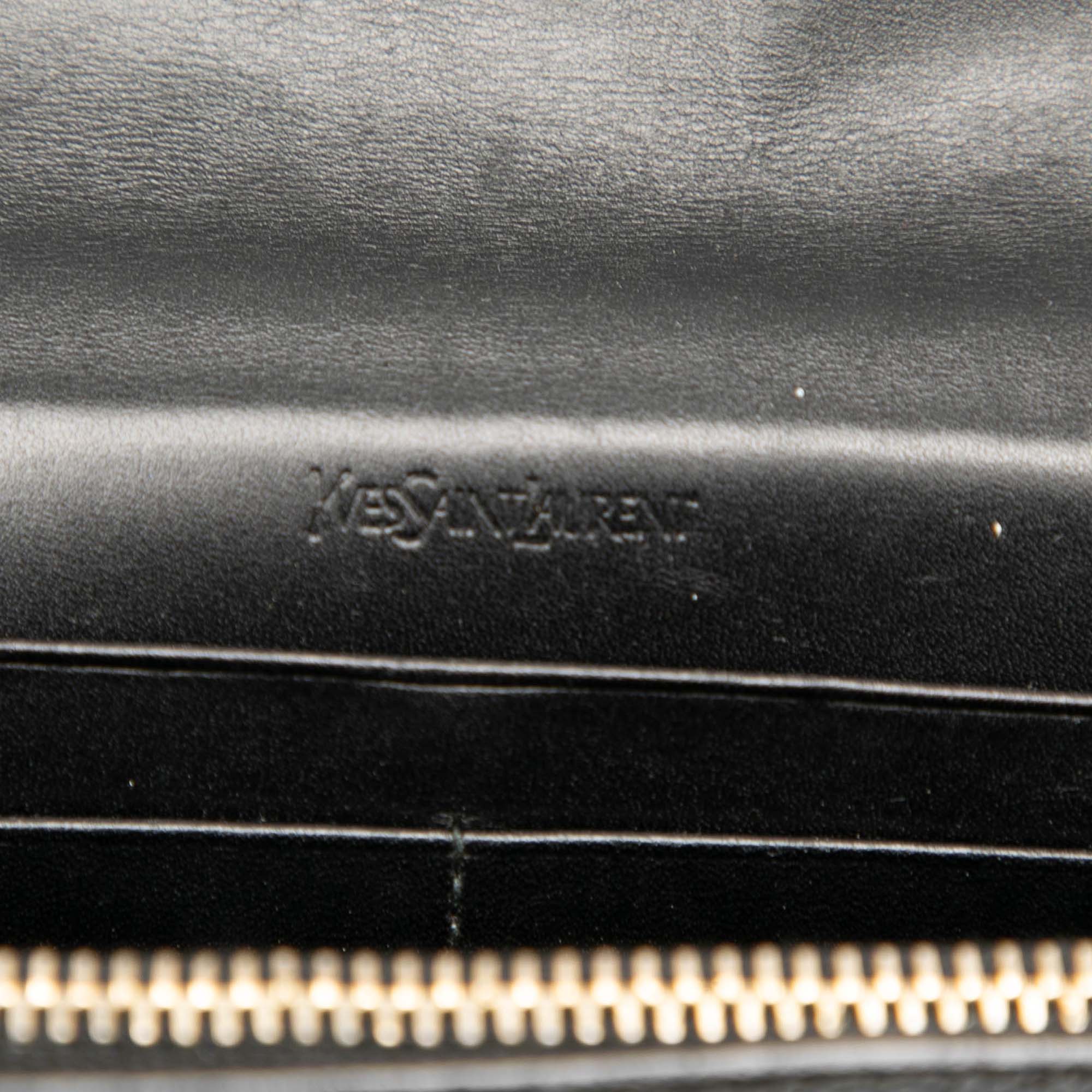 Crinkled Calfskin Belle de Jour Chain Clutch