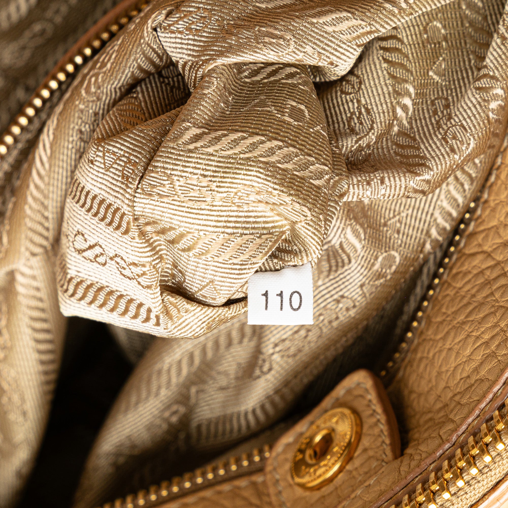 Large Vitello Daino Double Zip Tote