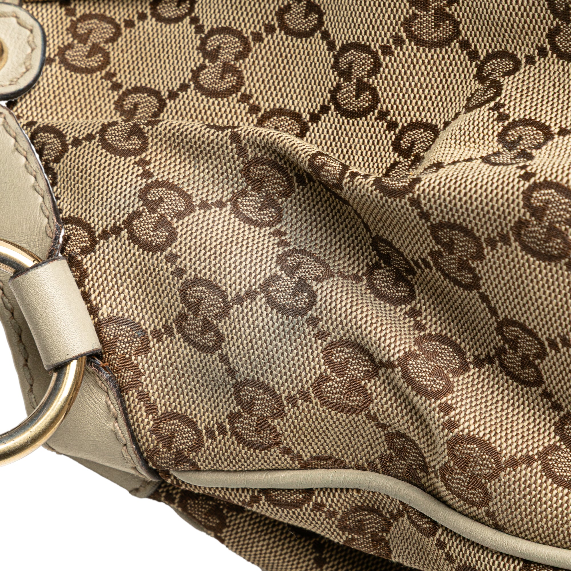 Medium GG Canvas Sukey Tote