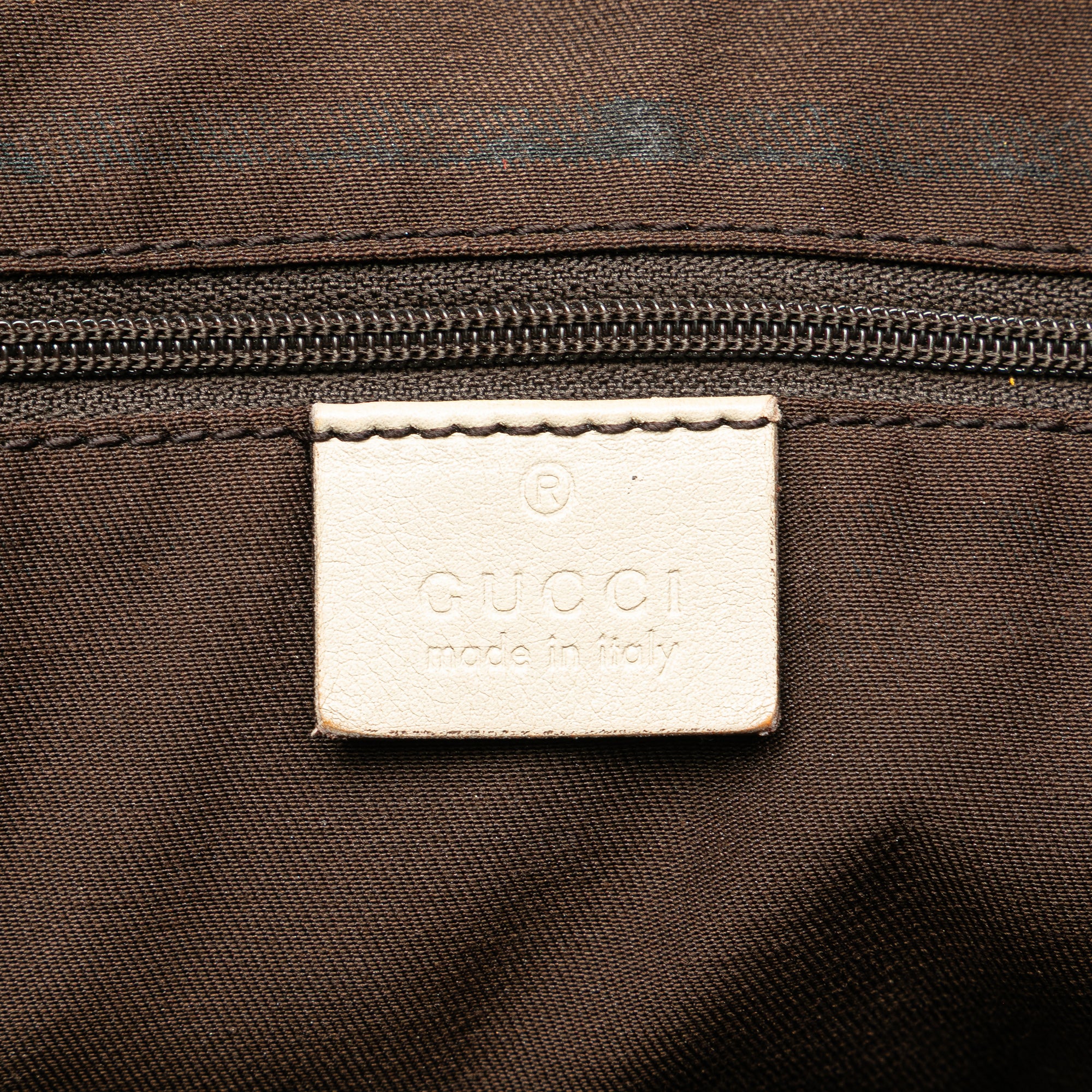 Medium GG Canvas Sukey Tote