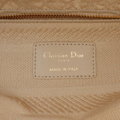 Medium Embroidered Lace 3D Macrame Lady D Lite