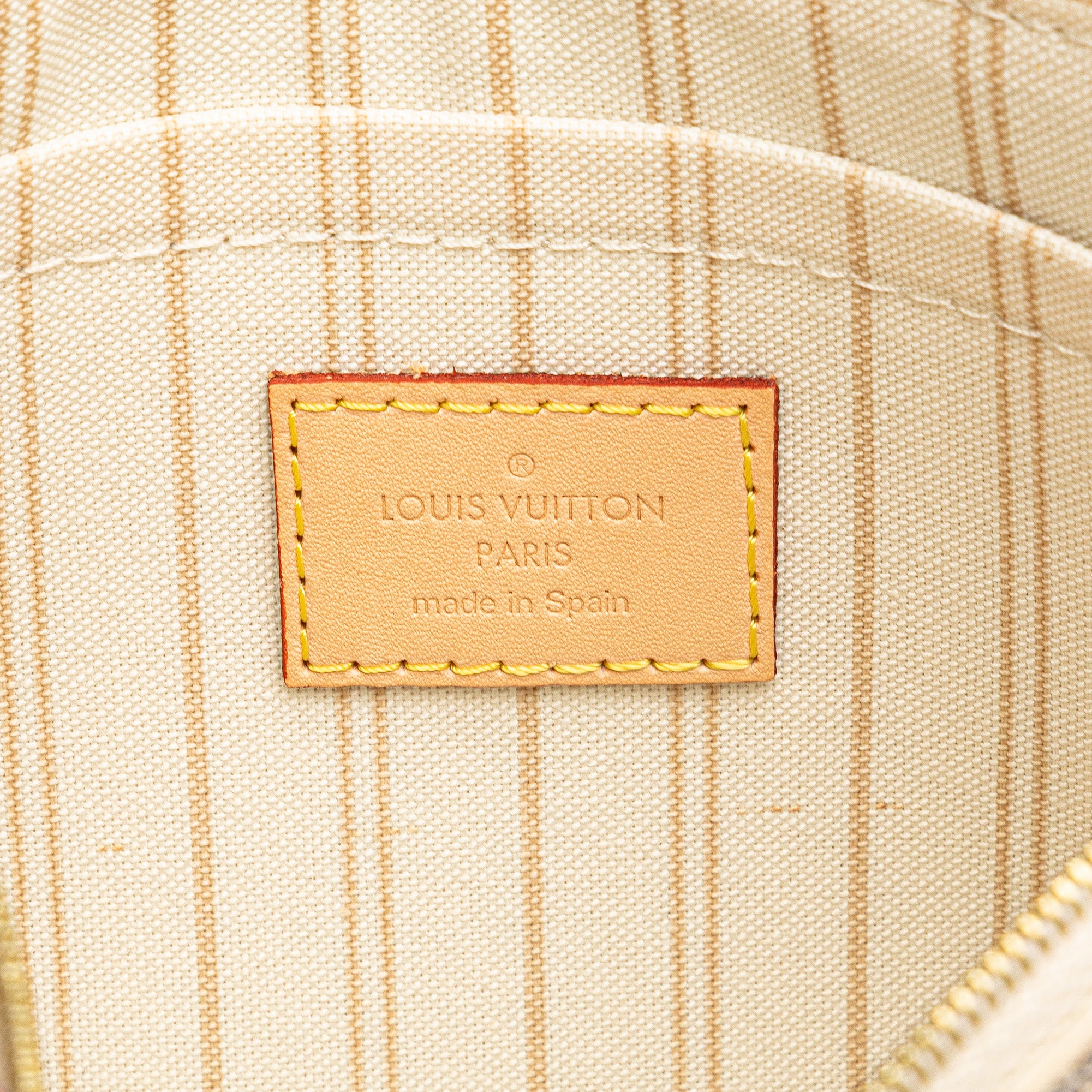 Damier Azur Neverfull Pouch MM