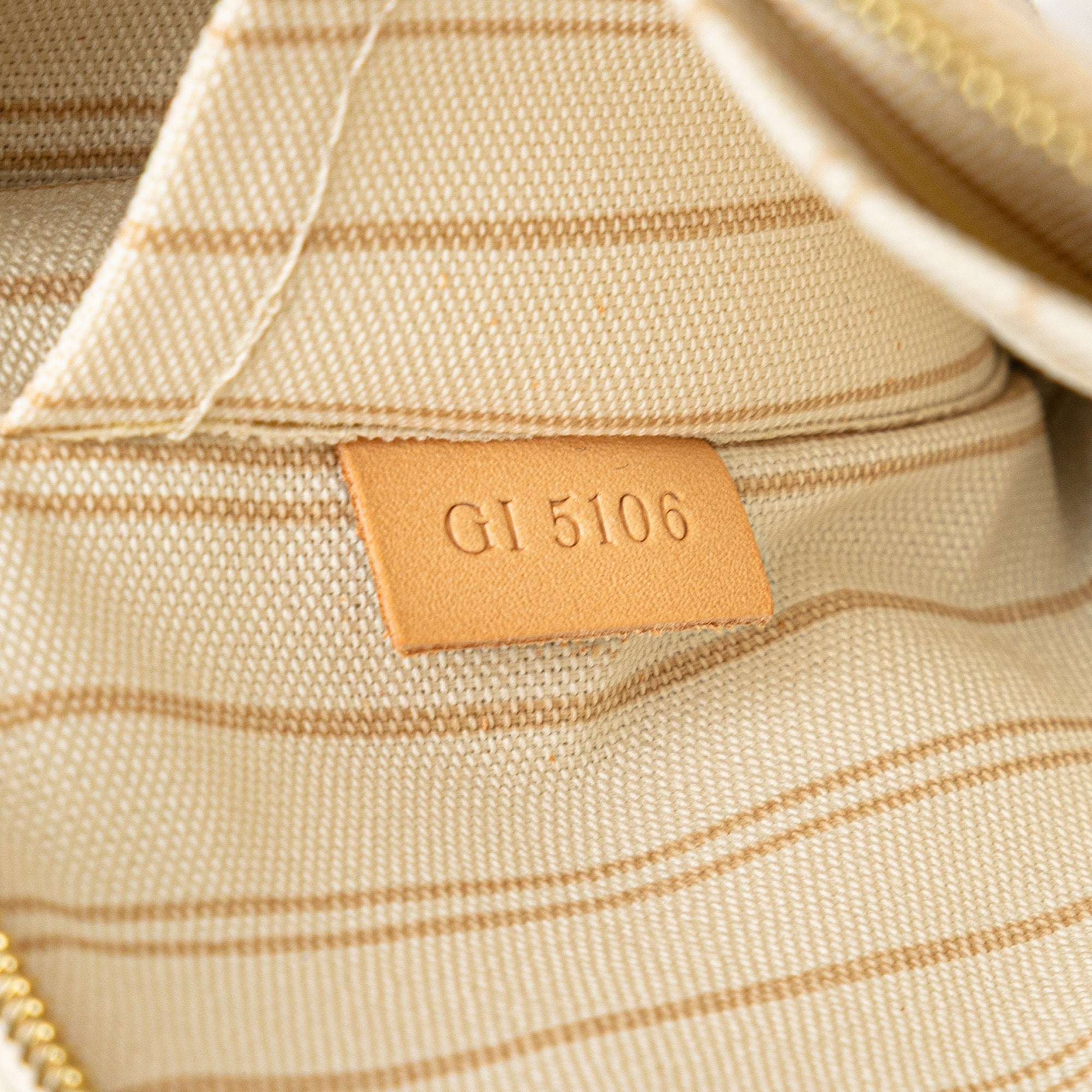 Damier Azur Neverfull Pouch MM