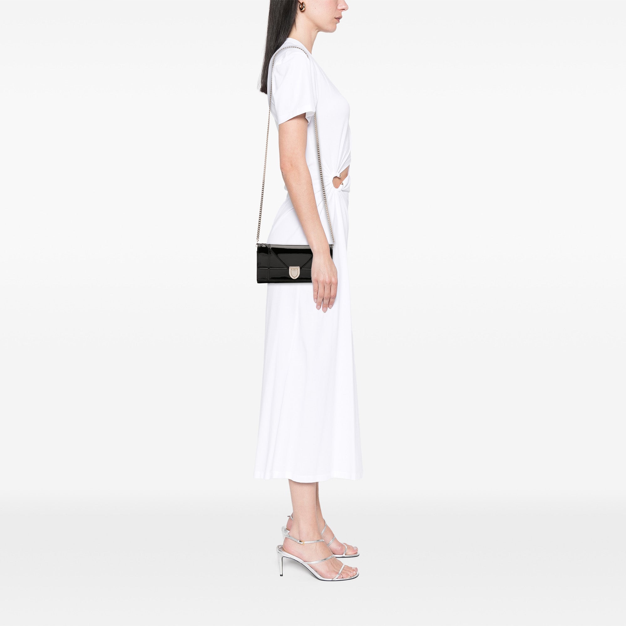 Patent Diorama Croisiere Wallet On Chain