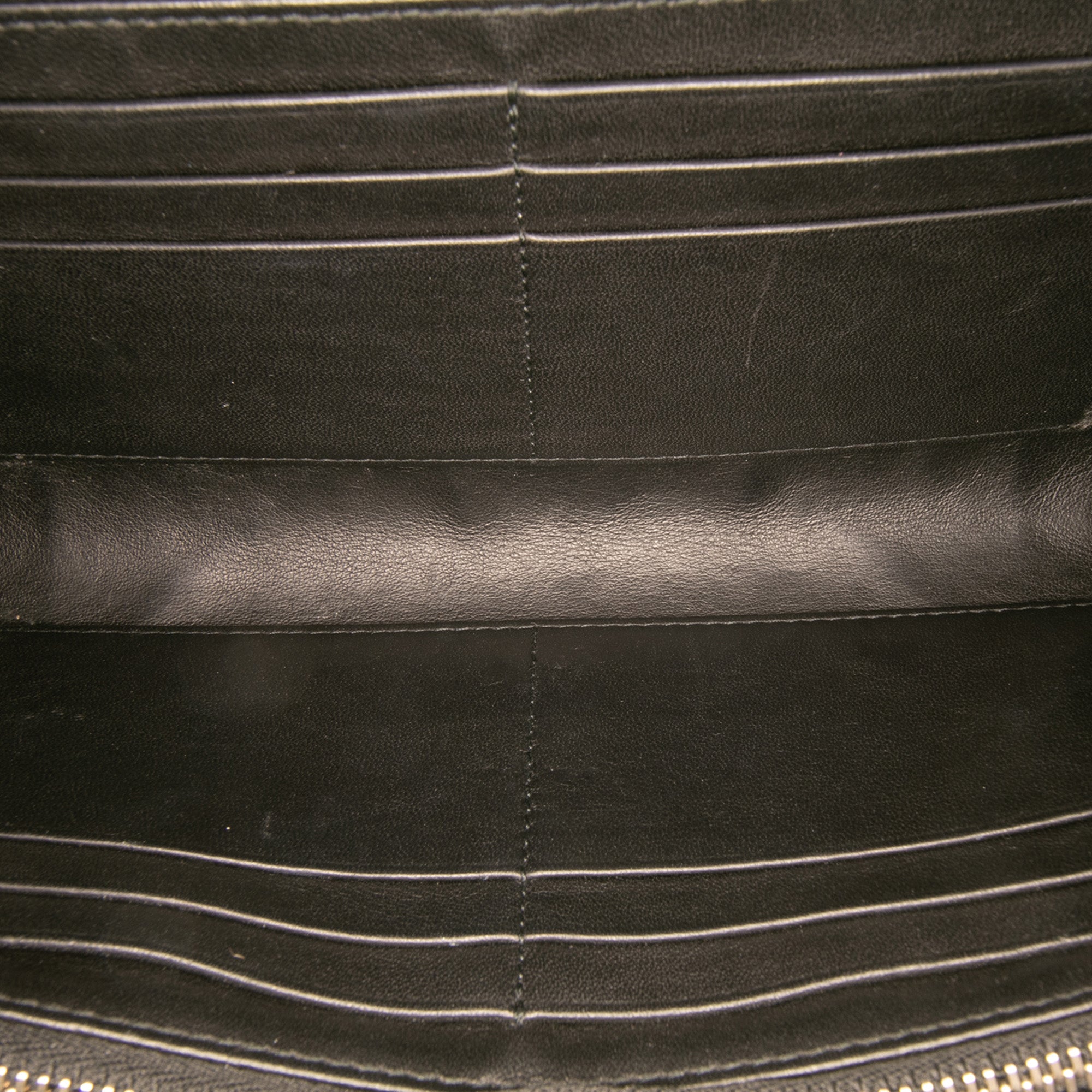 Patent Diorama Croisiere Wallet On Chain