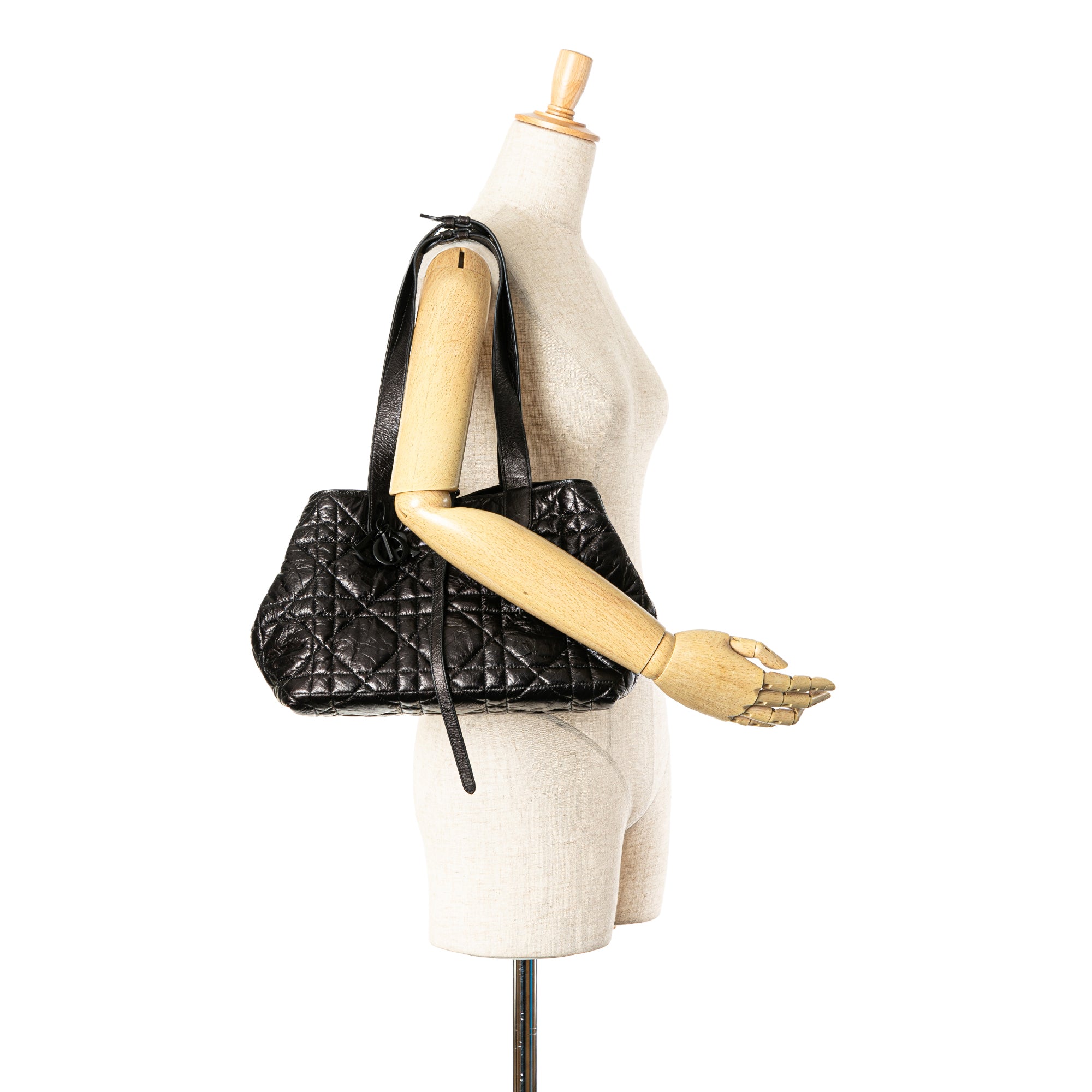 Medium Macrocannage Calfskin Toujours Handbag