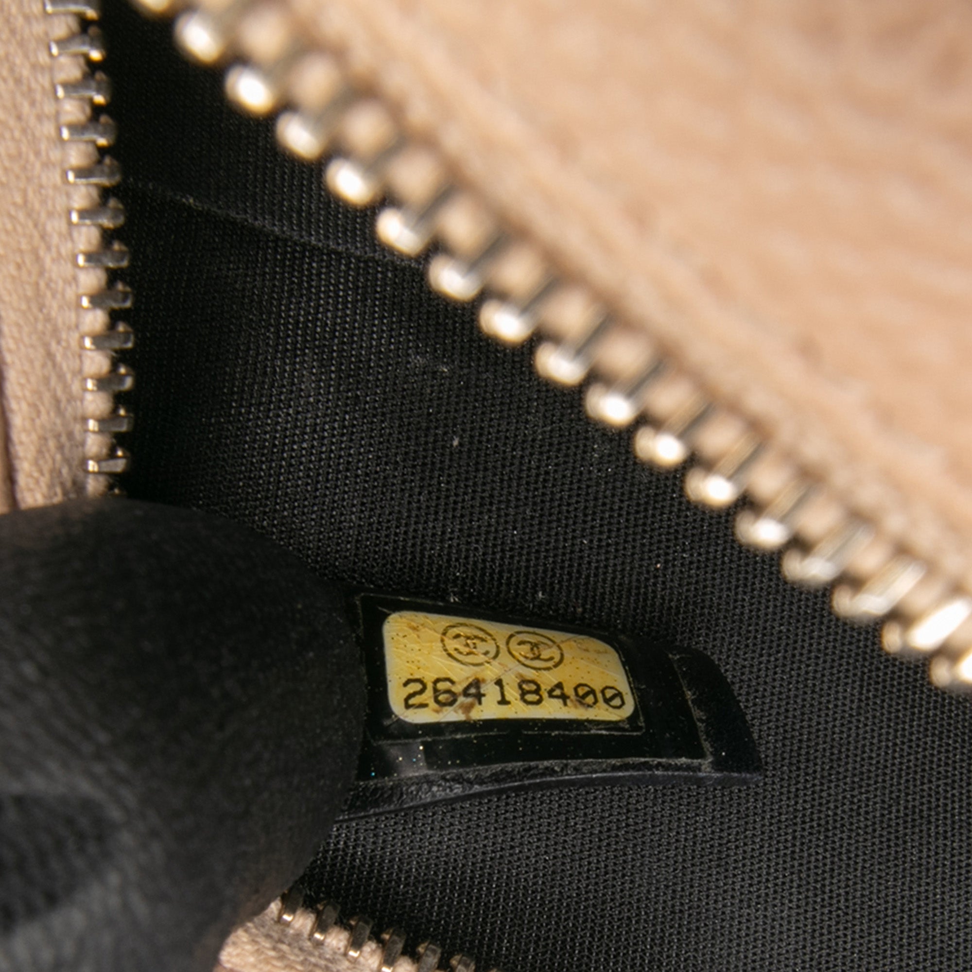 Caviar CC Filigree Round Crossbody