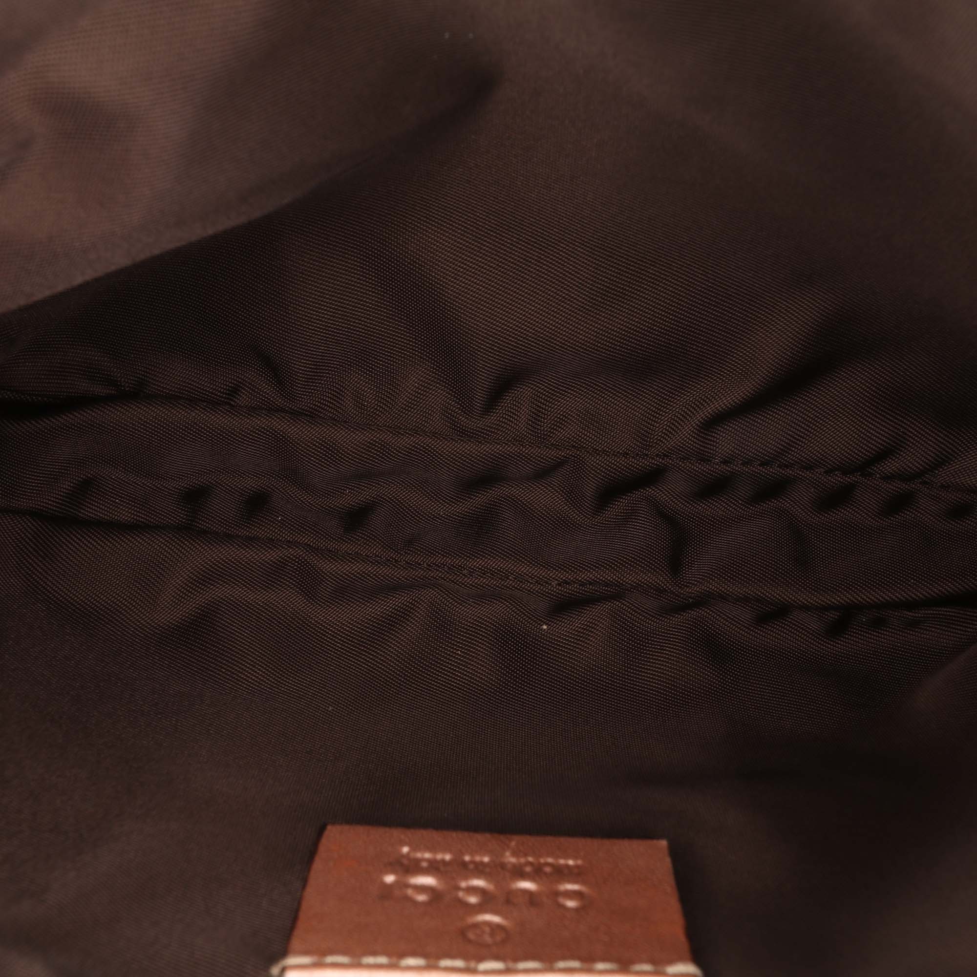 GG Canvas Lovely Crossbody