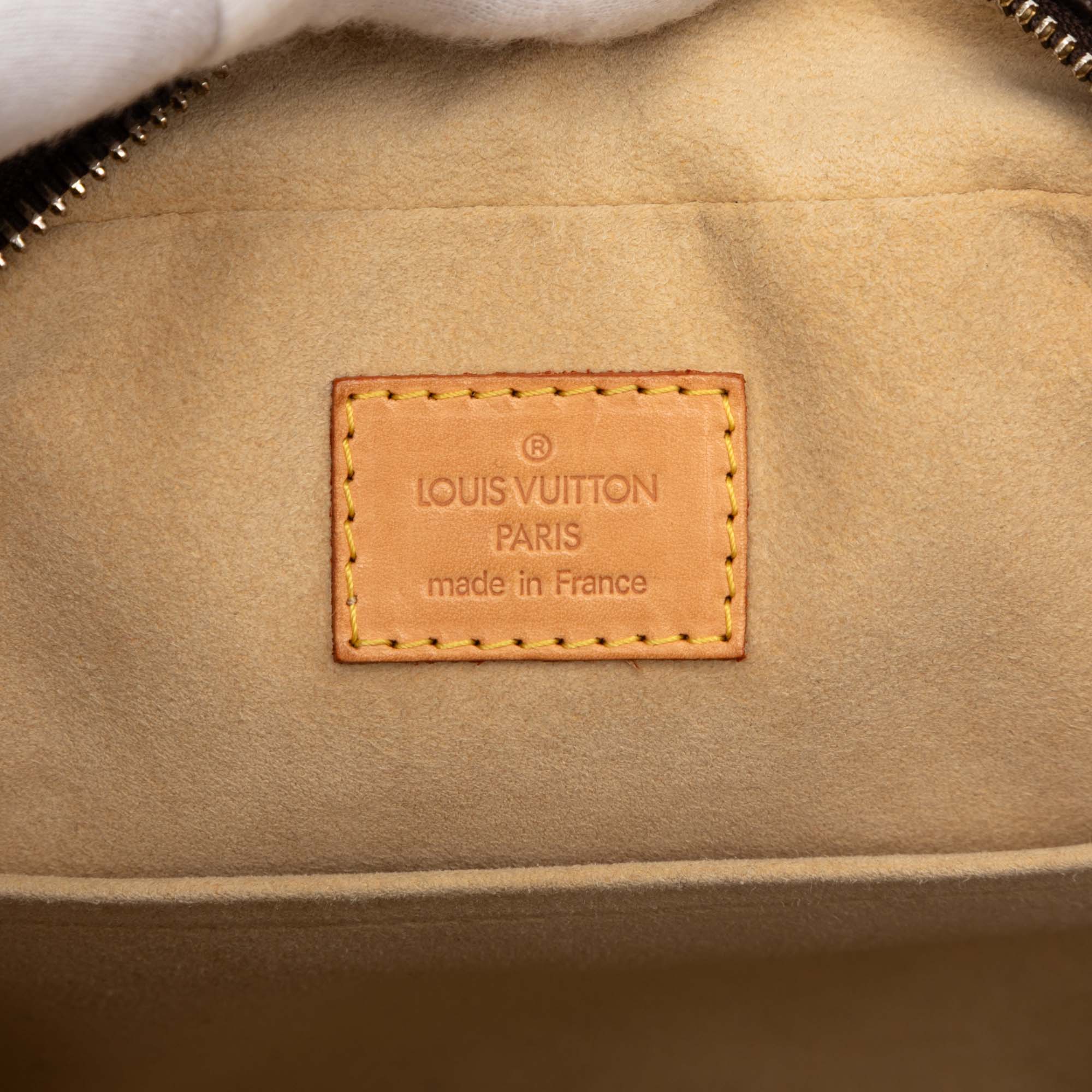 Monogram Manhattan PM