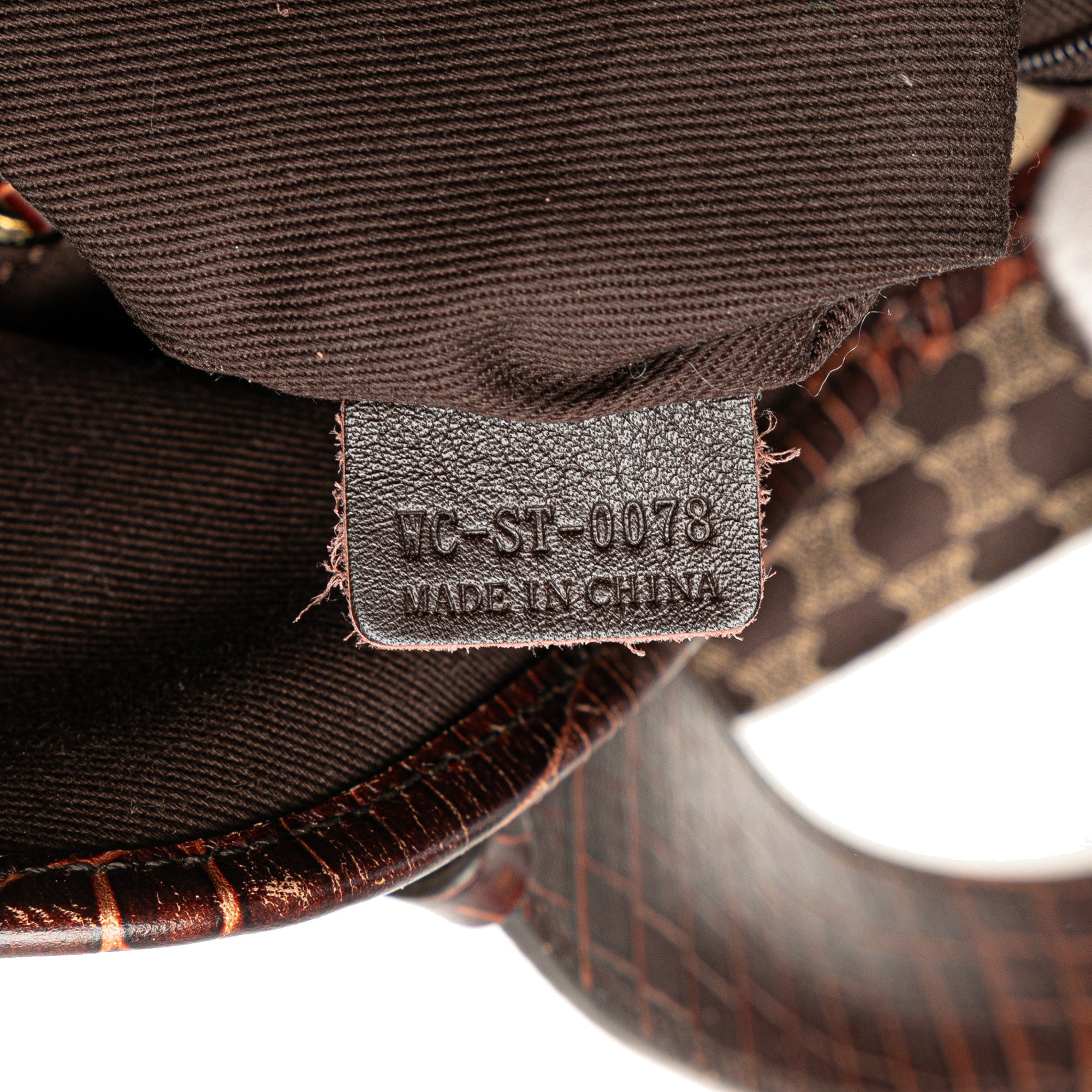 Macadam Canvas Bittersweet Hobo