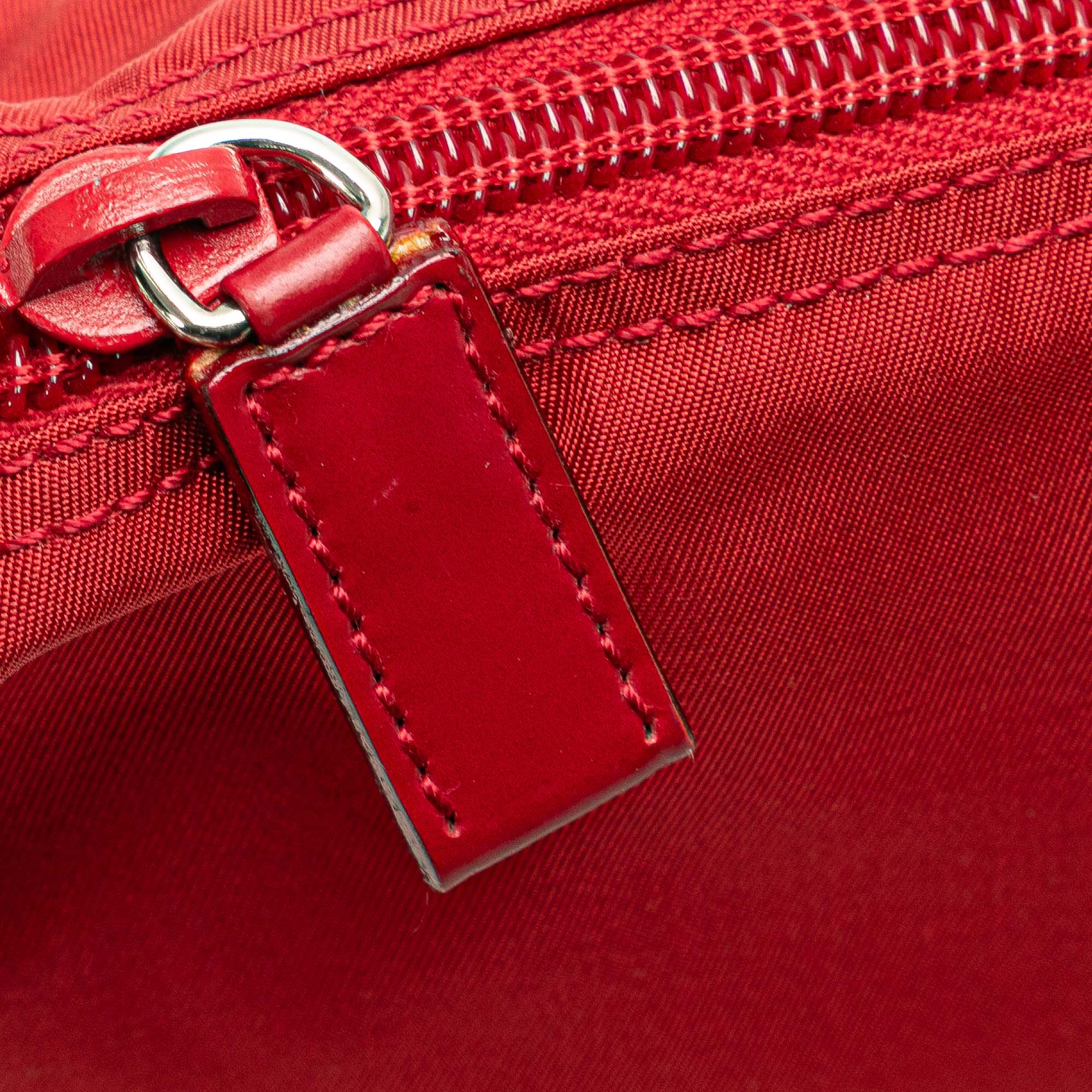 Tessuto Pouch