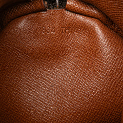 Monogram Papillon 26